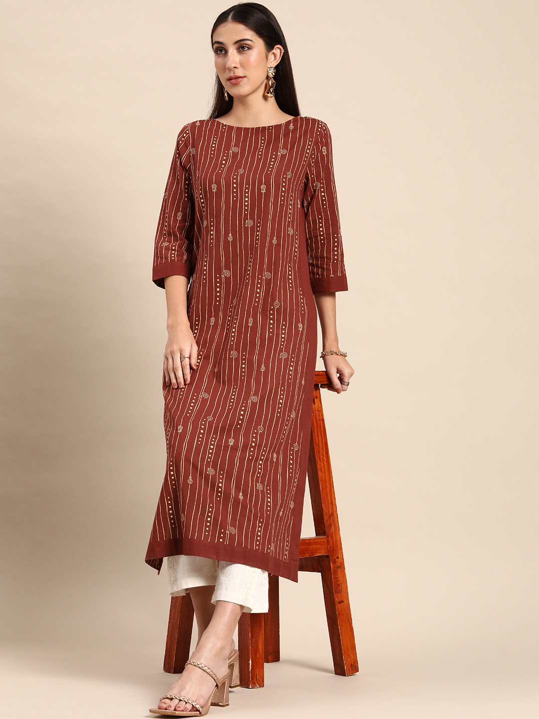 

Anouk Women Round Neck Tribal Printed Kurta, Rust