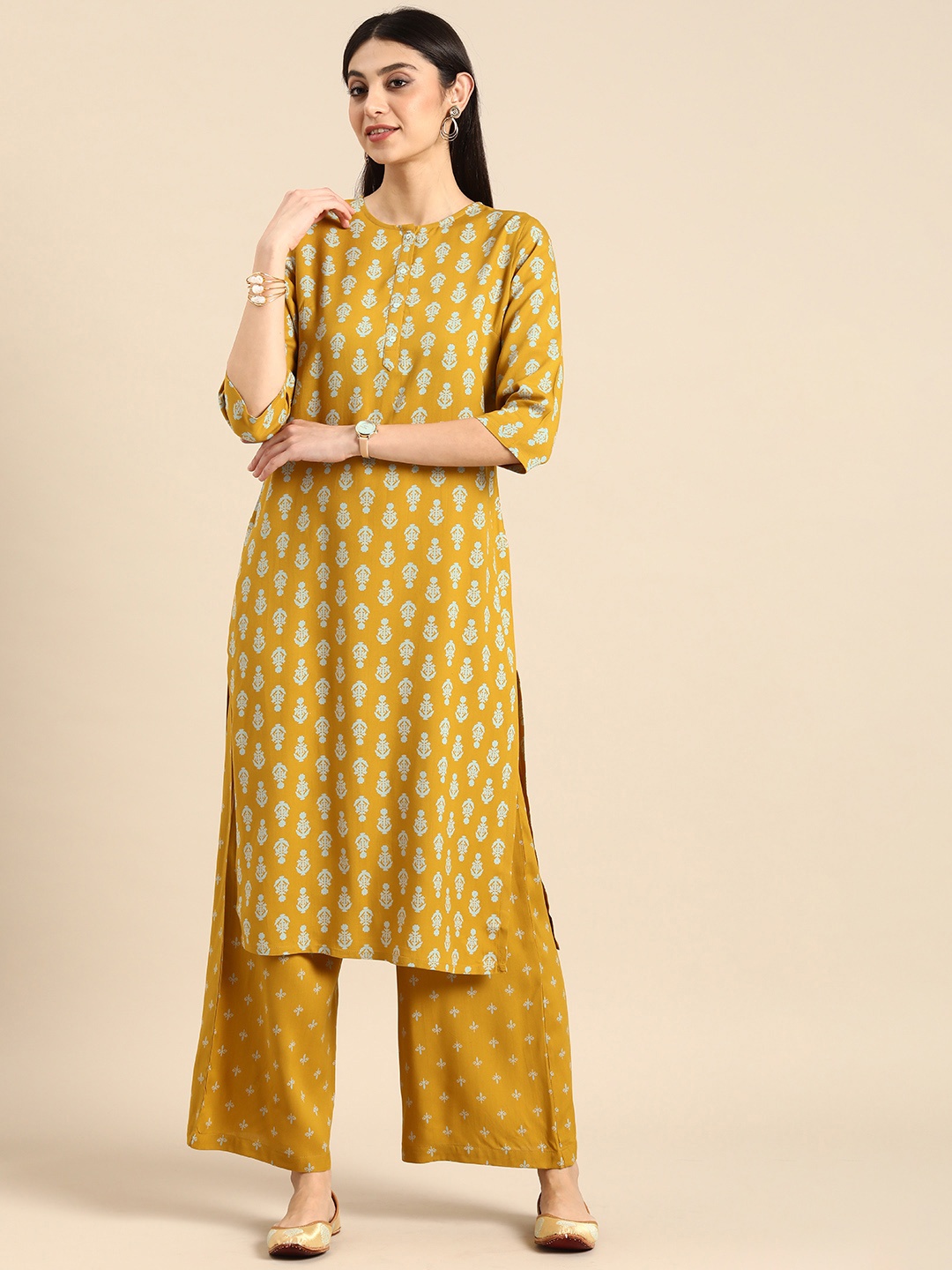 

Anouk Women Ethnic Motifs Printed Regular Kurta with Palazzos, Mustard