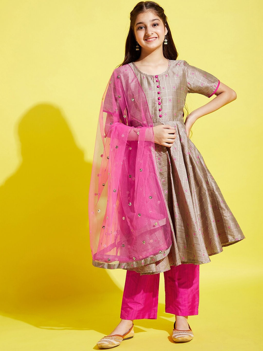 

Cherry & Jerry Girls Pleated Sequinned Dupion Silk Kurta with Trousers & With Dupatta, Grey