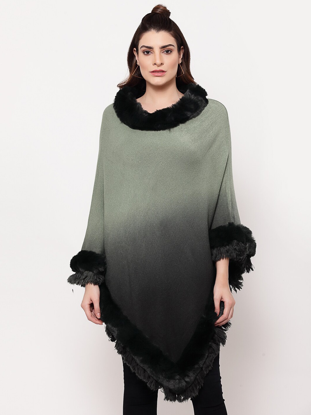 

Mafadeny Women Green & Black Colourblocked Poncho Sweater