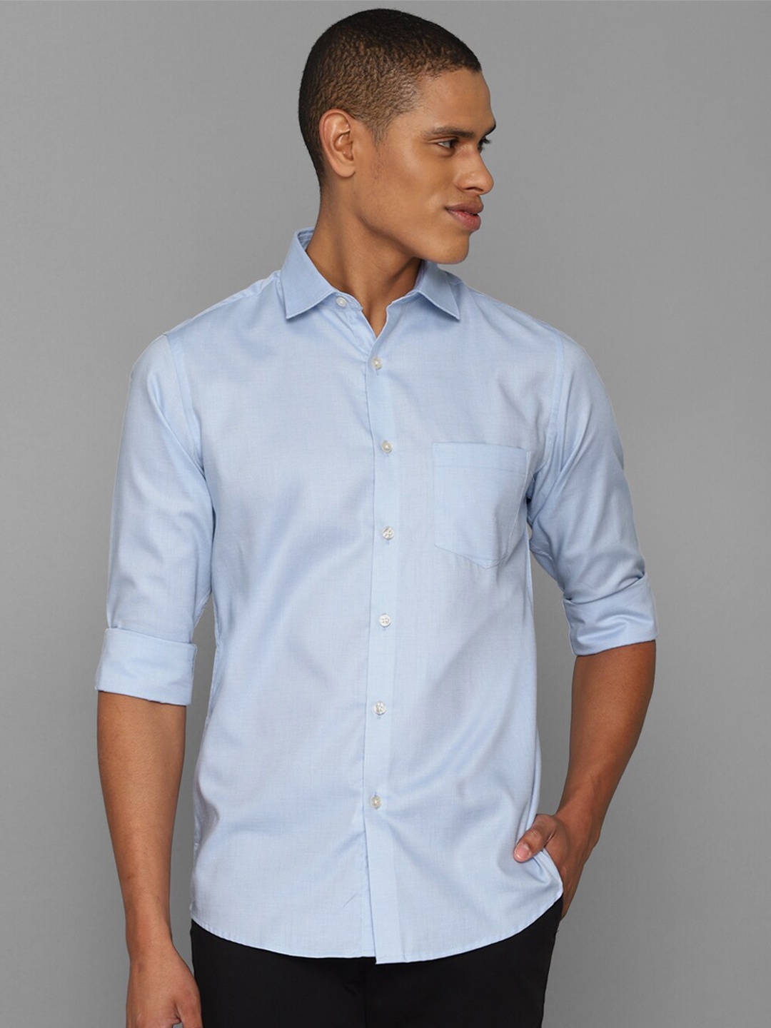 

Allen Solly Men Slim Fit Casual Cotton Shirt, Blue