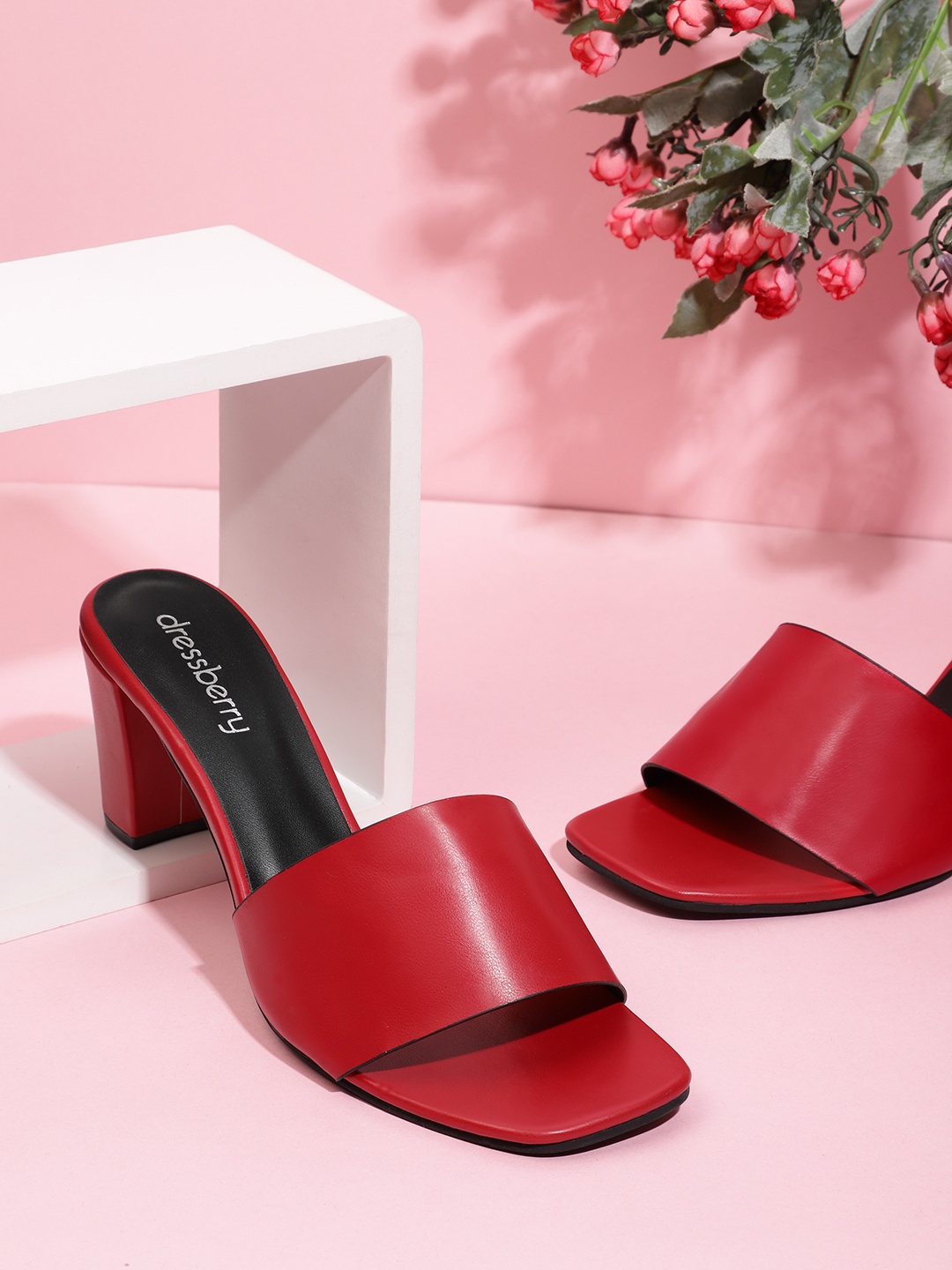 

DressBerry Solid Block Sandals, Red