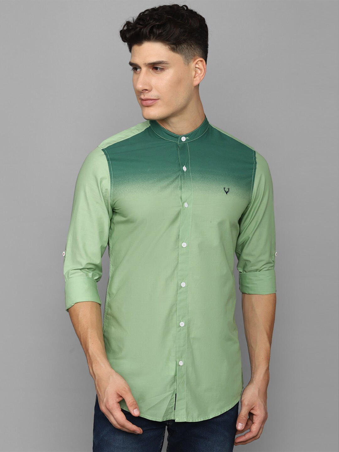 

Allen Solly Sport Men Ombre Pure Cotton Casual Shirt, Green