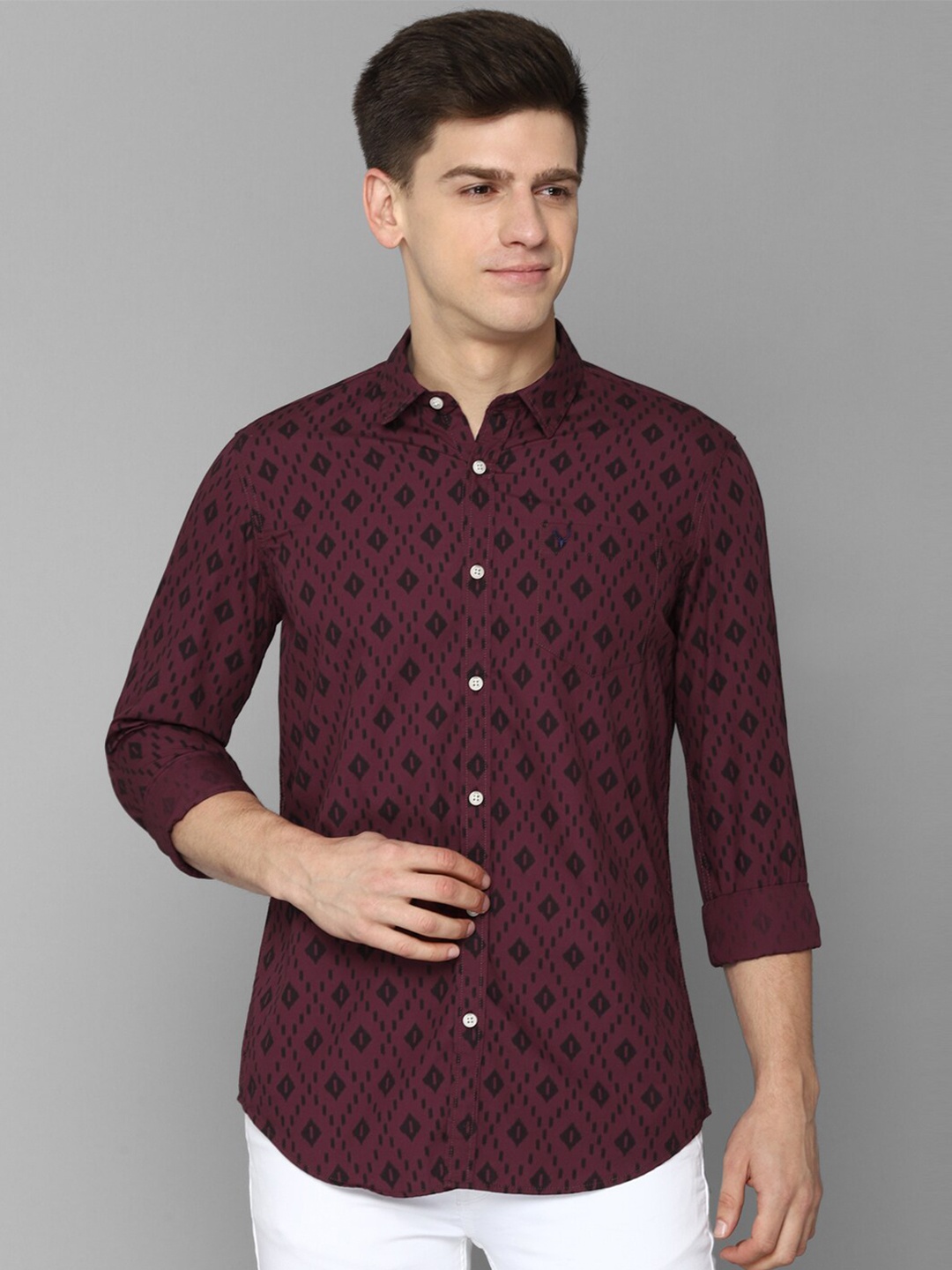 

Allen Solly Sport Men Geometric Printed Pure Cotton Casual Shirt, Maroon