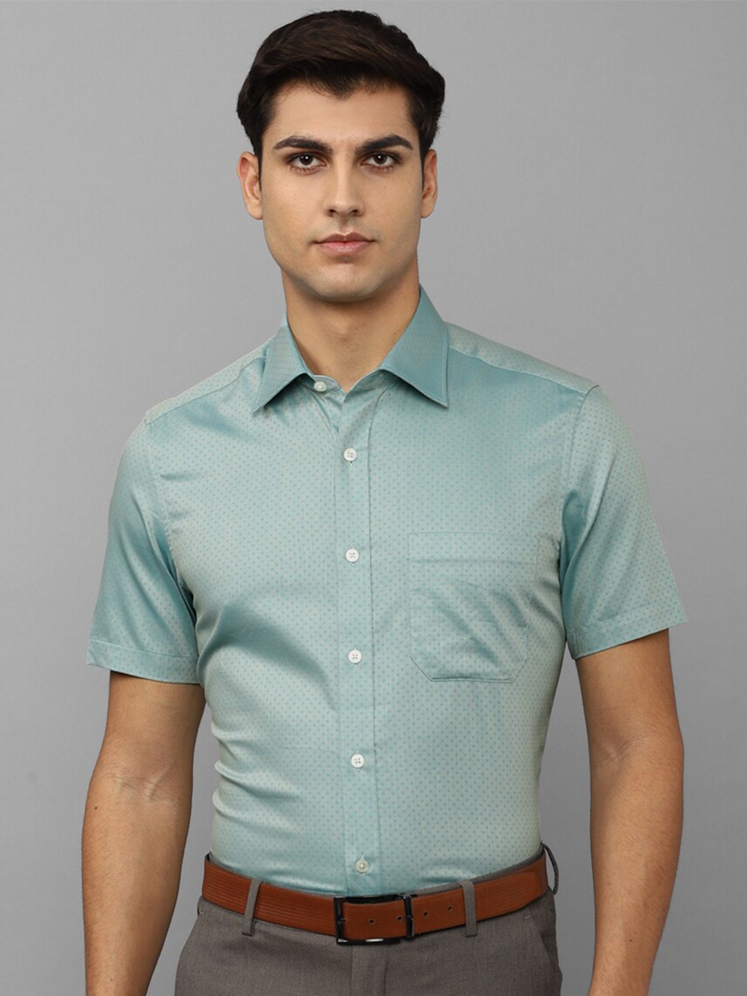 

Louis Philippe Men Micro Ditsy Self Design Pure Cotton Formal Shirt, Green