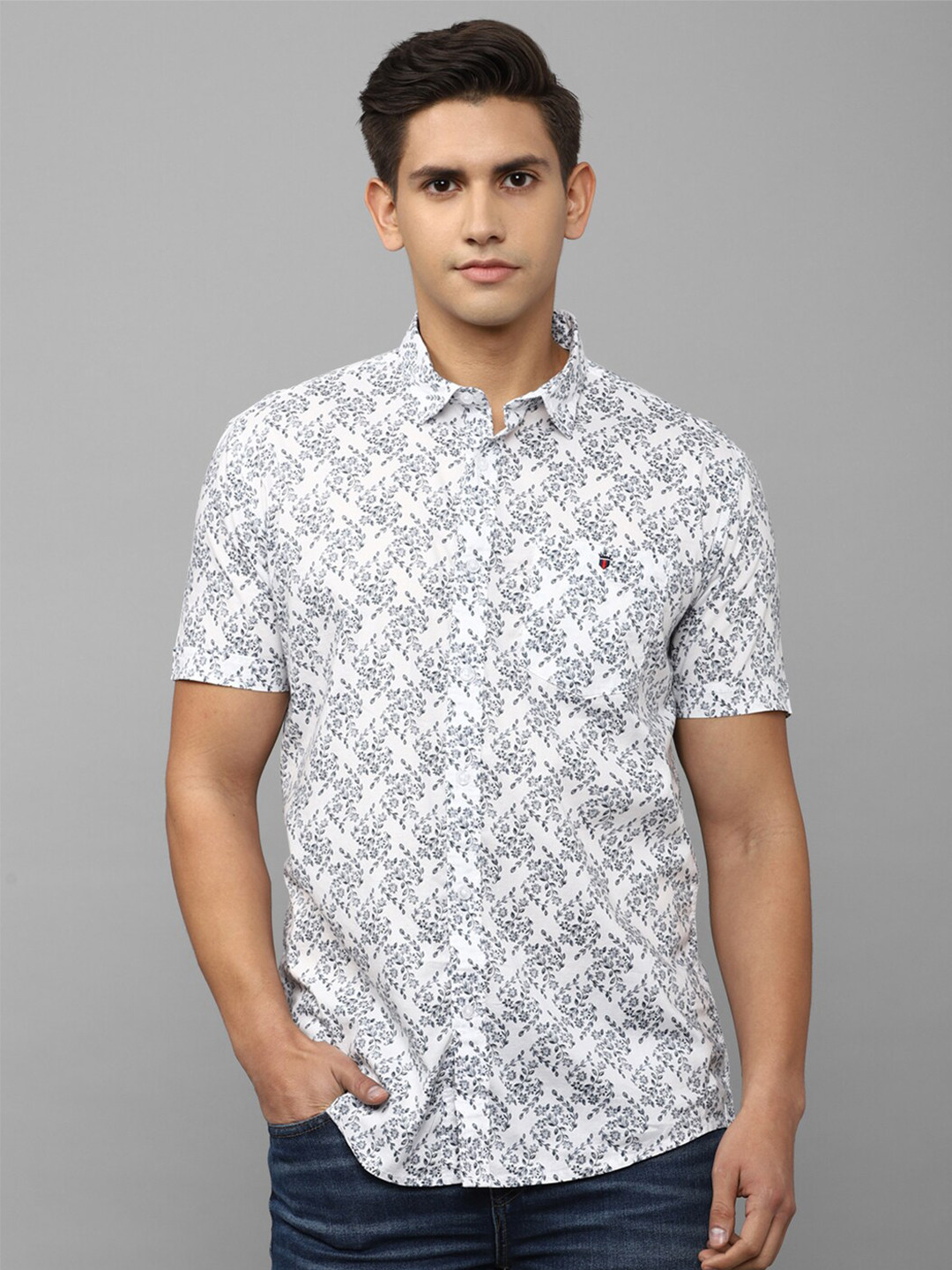 

Louis Philippe Jeans Men Slim Fit Floral Printed Casual Cotton Shirt, White
