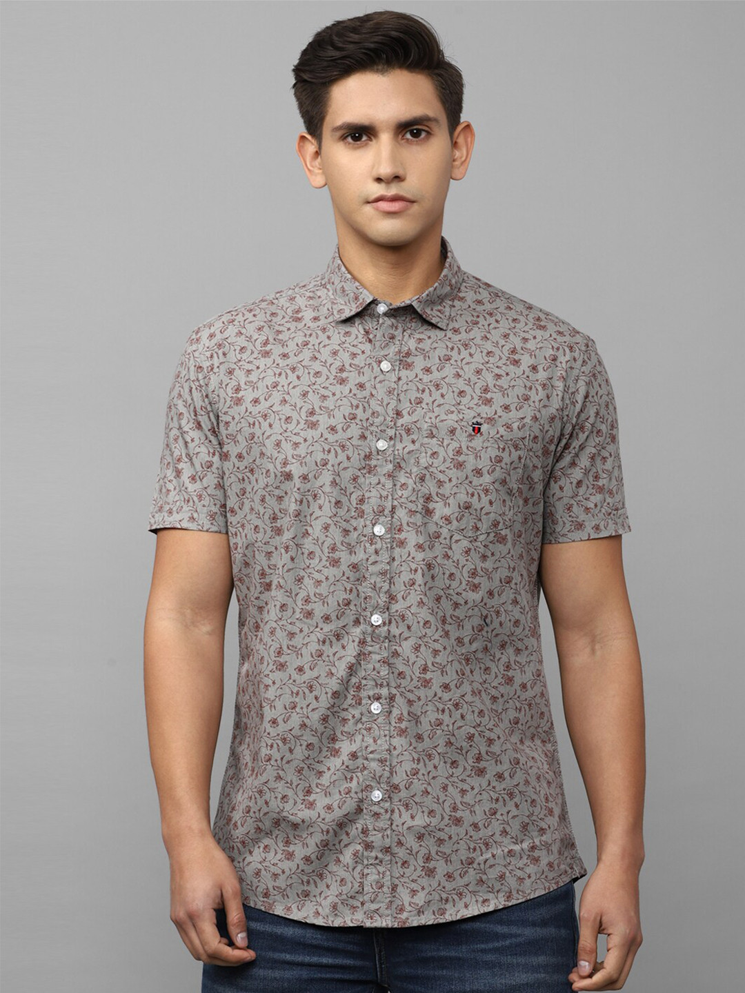 

Louis Philippe Jeans Men Slim Fit Floral Printed Casual Cotton Shirt, Grey