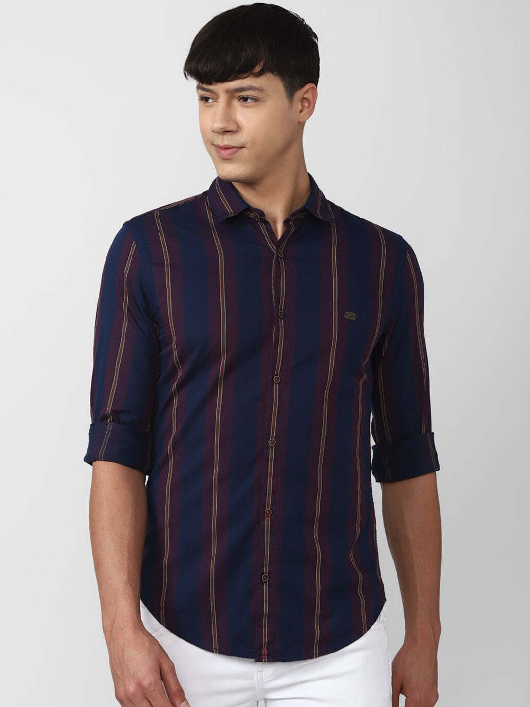 

Peter England Casuals Slim Fit Striped Pure Cotton Casual Shirt, Navy blue