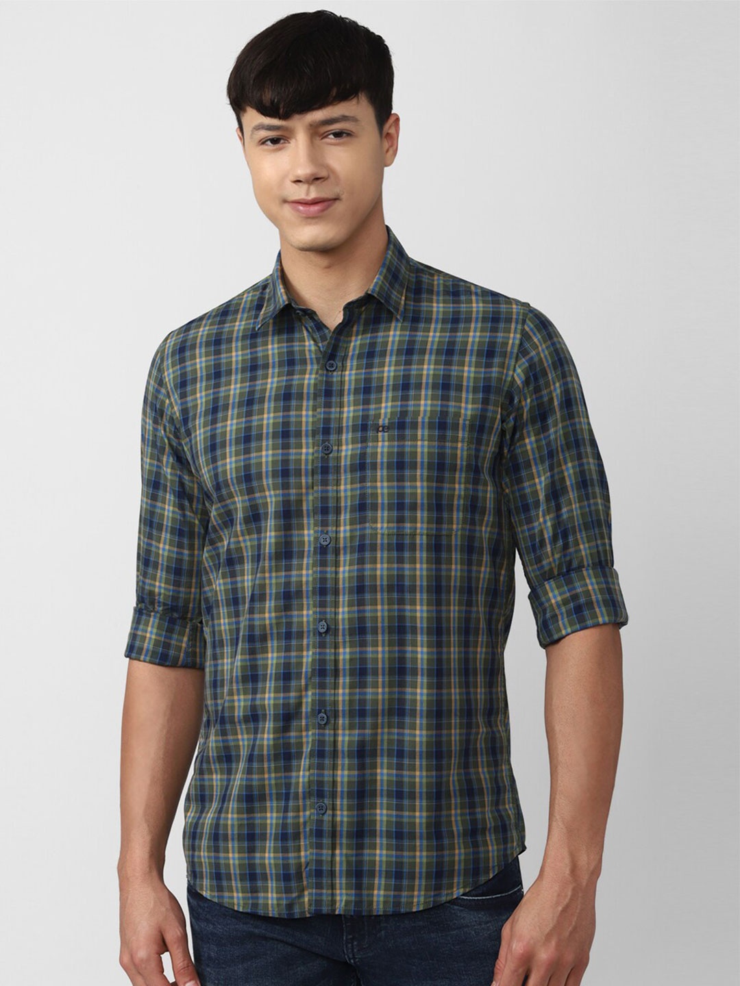 

Peter England Casuals Men Slim Fit Tartan Checks Pure Cotton Casual Shirt, Navy blue