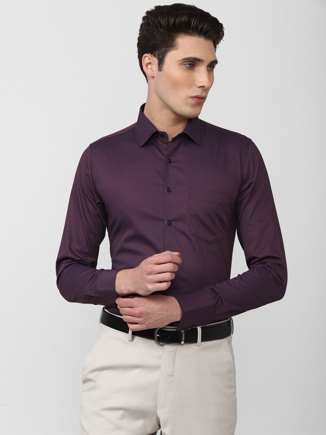 

Van Heusen Men Slim Fit Pure Cotton Formal Shirt, Maroon