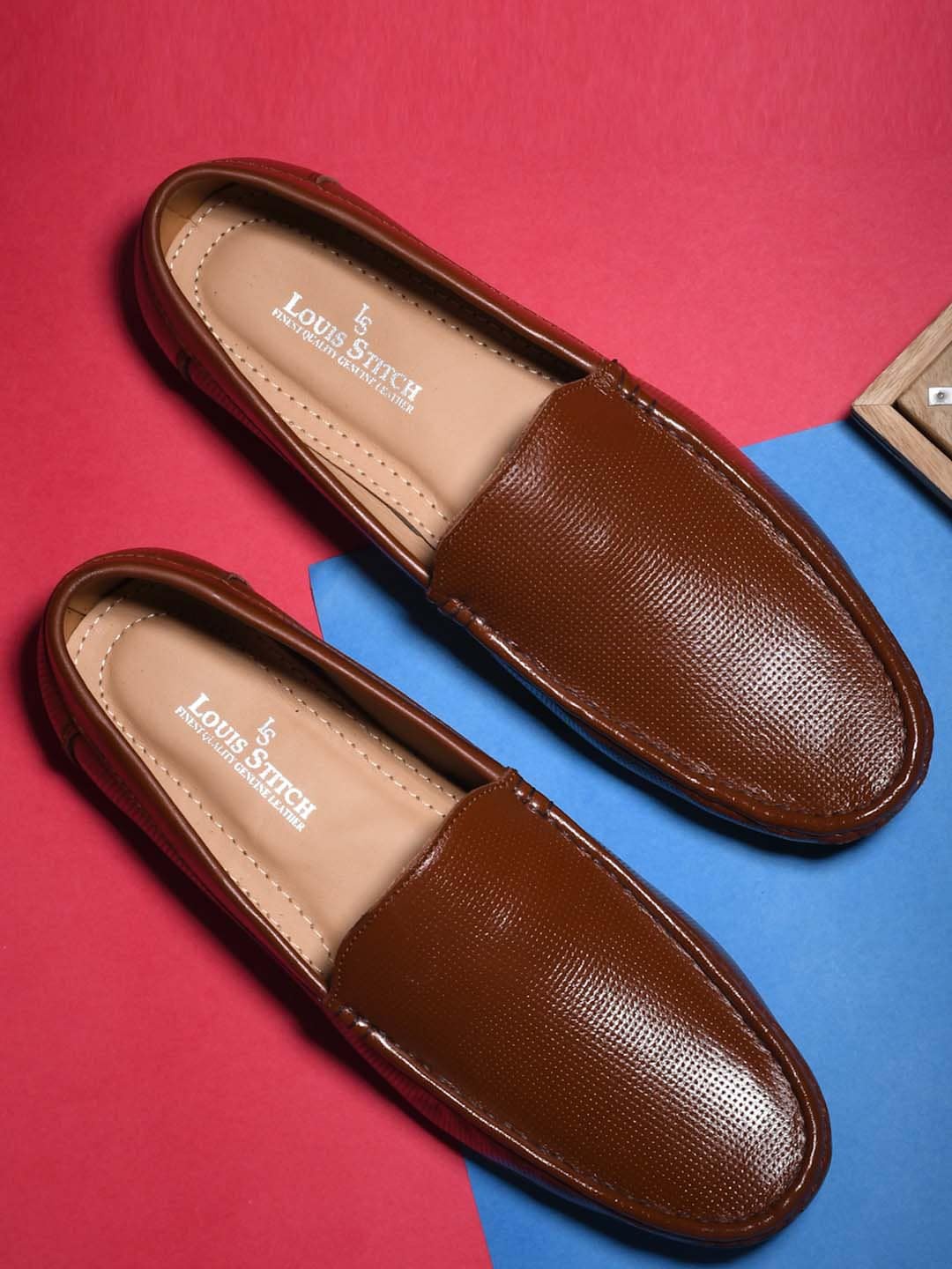 LOUIS STITCH Men Textured Leather Formal Loafers, Brown