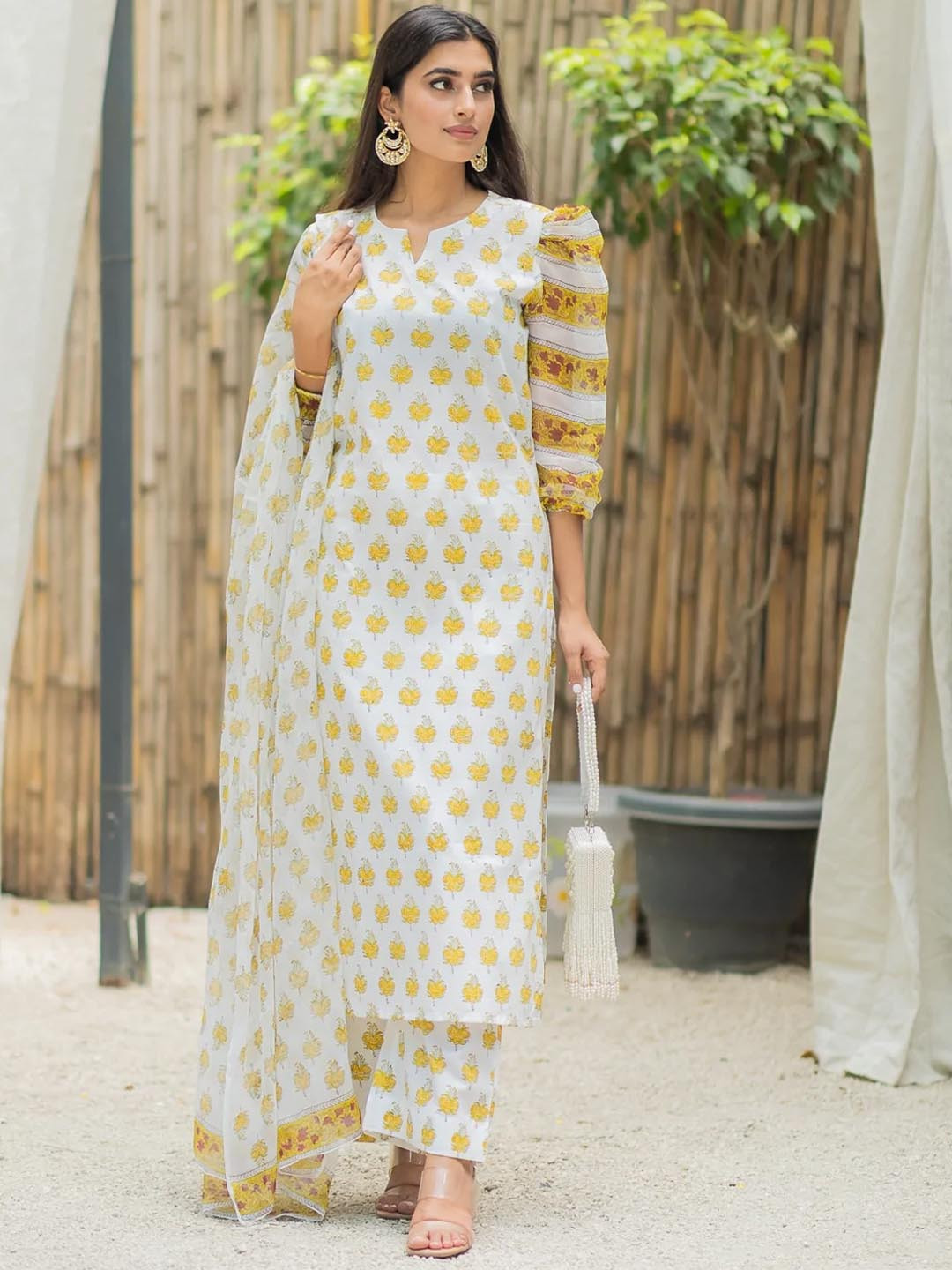 

Ambraee Women Ethnic Motifs Printed Kurta with Palazzos & With Dupatta, White