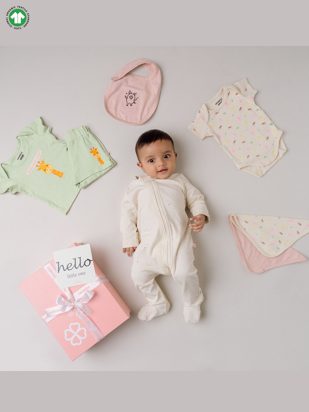 

GREENDIGO Infants Printed Pack of 7 Organic Cotton Baby Apparel Gift Set, Yellow