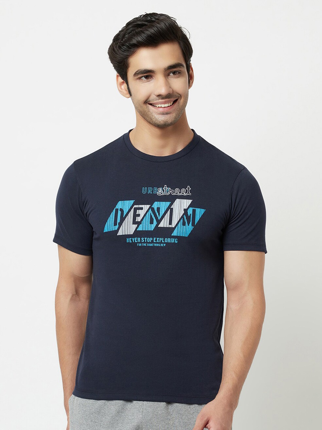 

HARBOR N BAY Men Navy Blue Typography Printed T-shirt