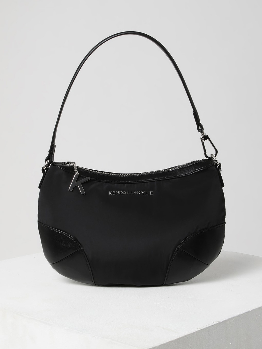 

KENDALL & KYLIE Black Colourblocked Half Moon Hobo Bag with Quilted