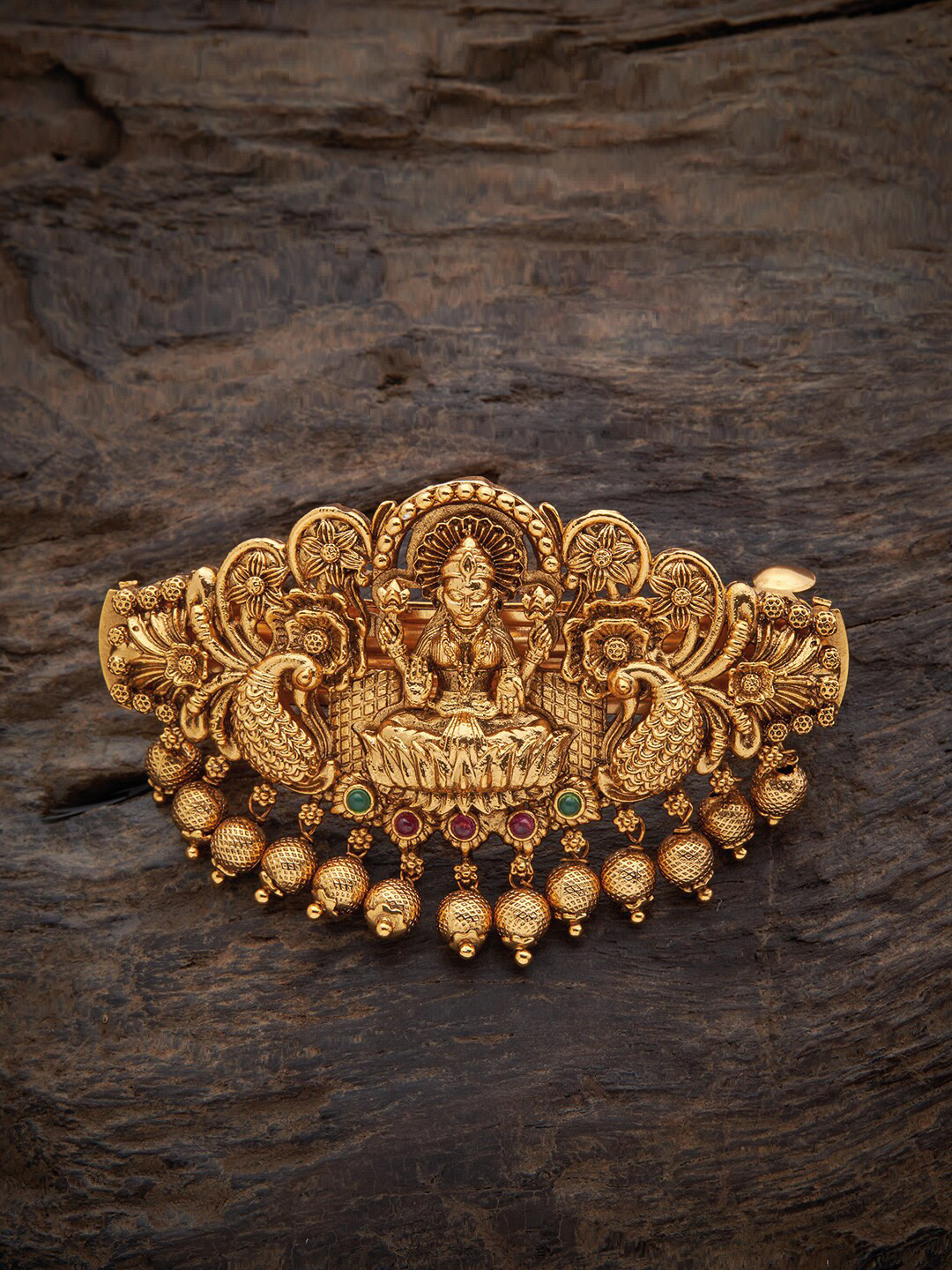 

Kushal's Fashion Jewellery Women Embellished Hair Center Clip, Gold