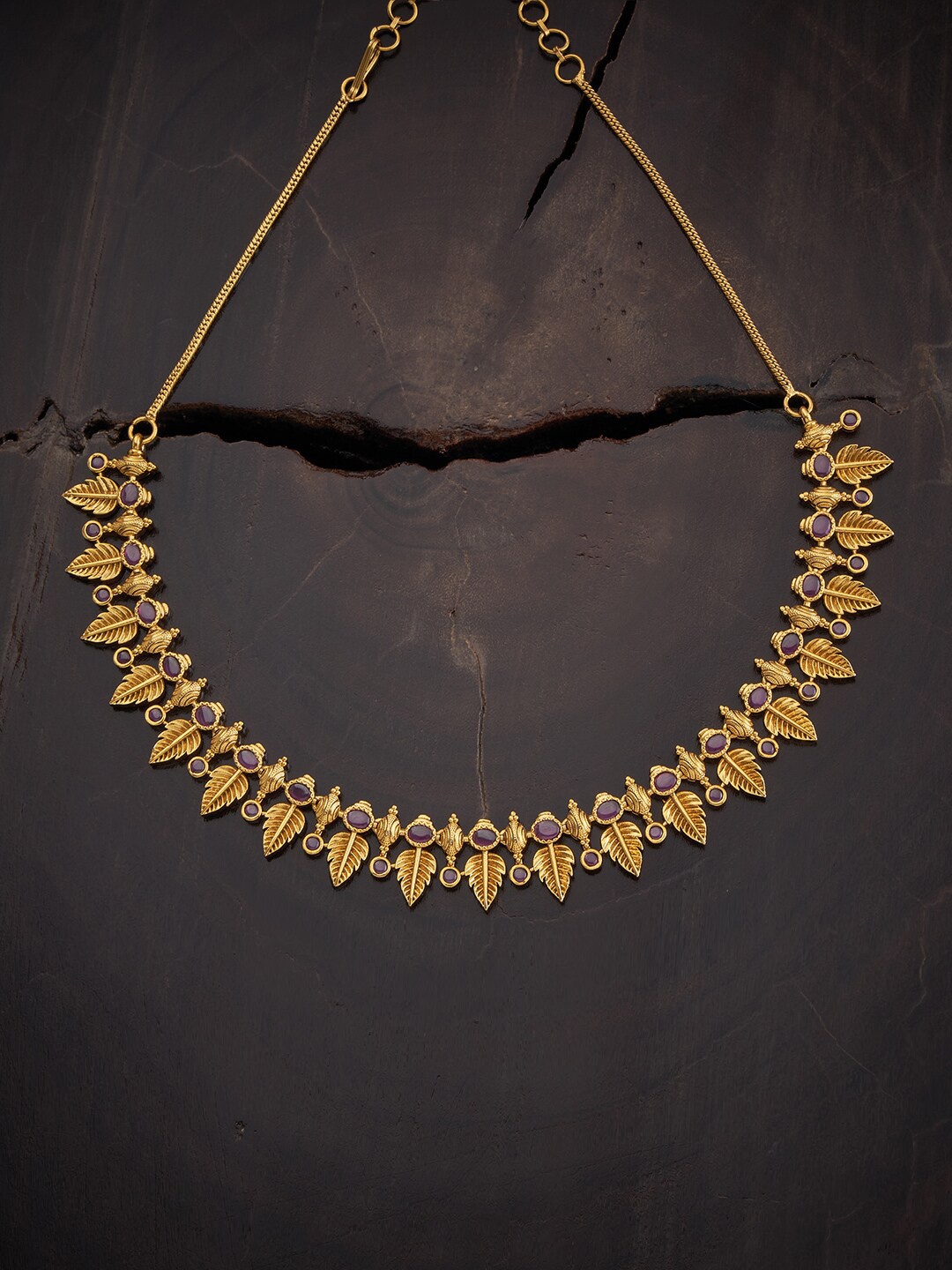 

Kushal's Fashion Jewellery Pink & Gold-Toned Copper Antique Necklace
