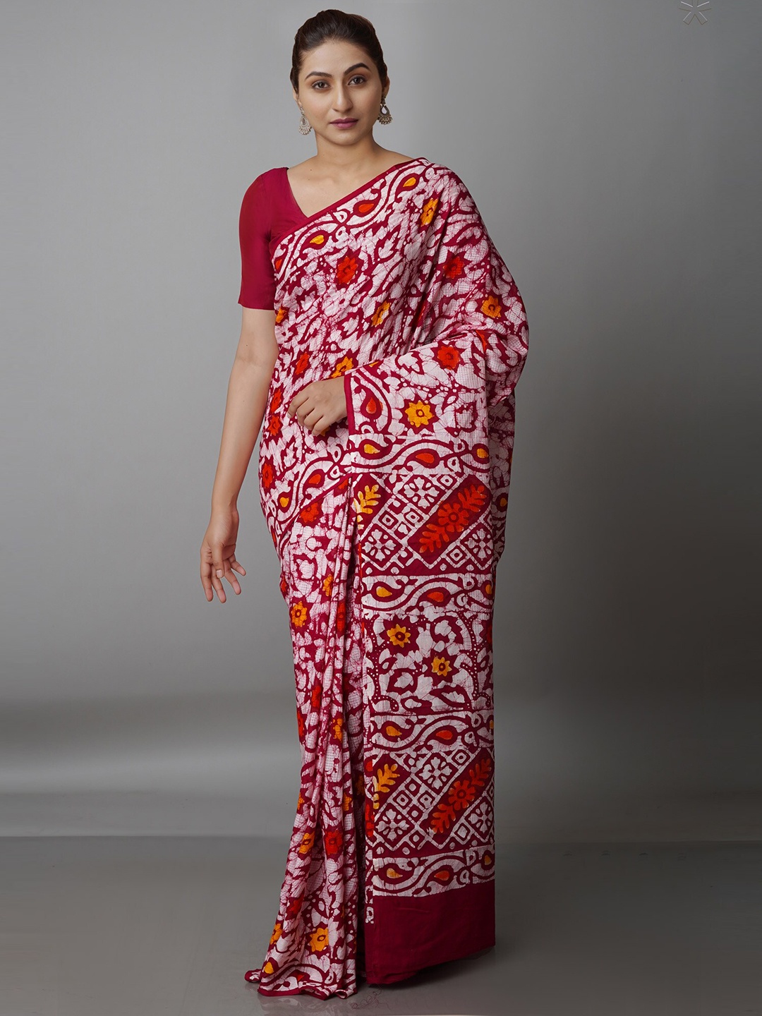 

Unnati Silks Maroon & White Batik Pure Cotton Kota Saree