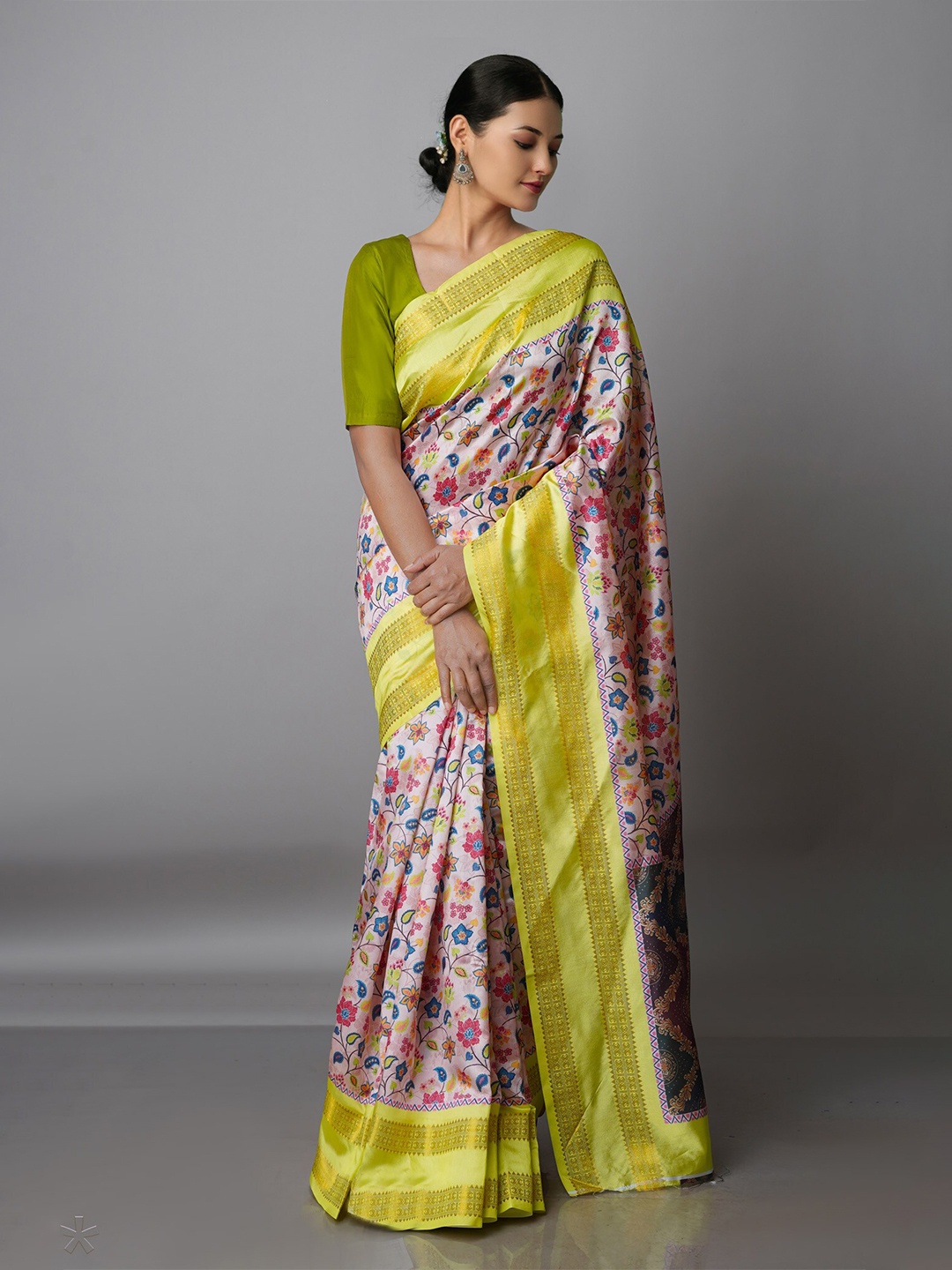 

Unnati Silks Peach-Coloured & Orange Kalamkari Zari Silk Blend Kanjeevaram Saree