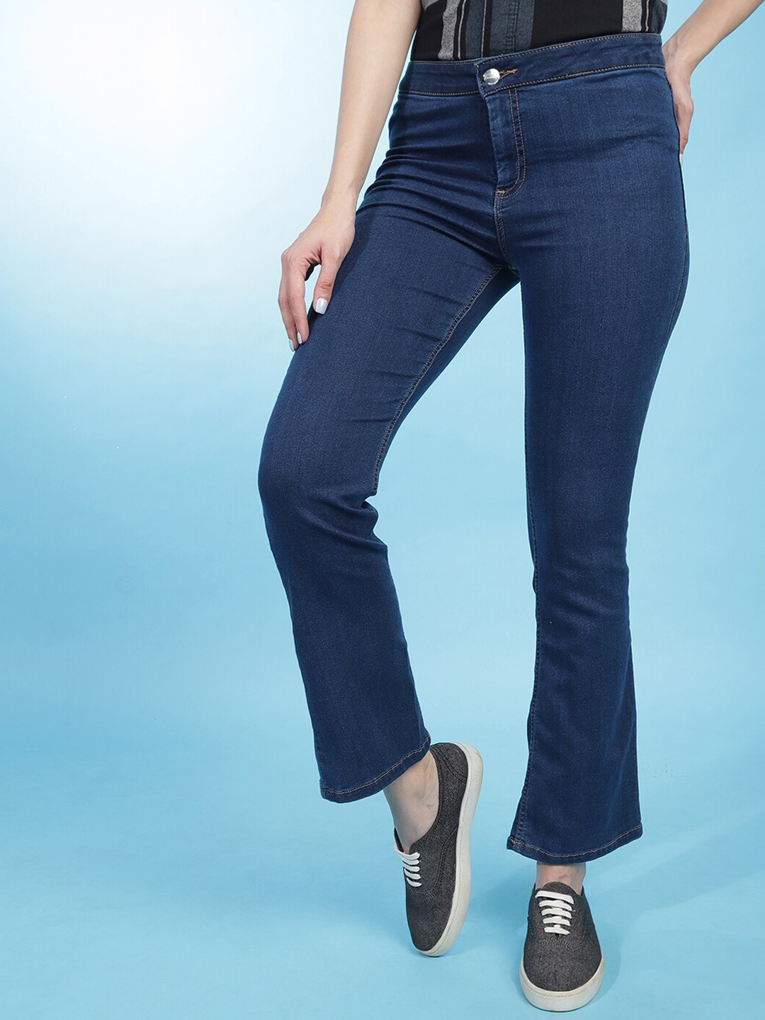 

Freehand by The Indian Garage Co Women Bootcut High-Rise Stretchable Jeans, Navy blue