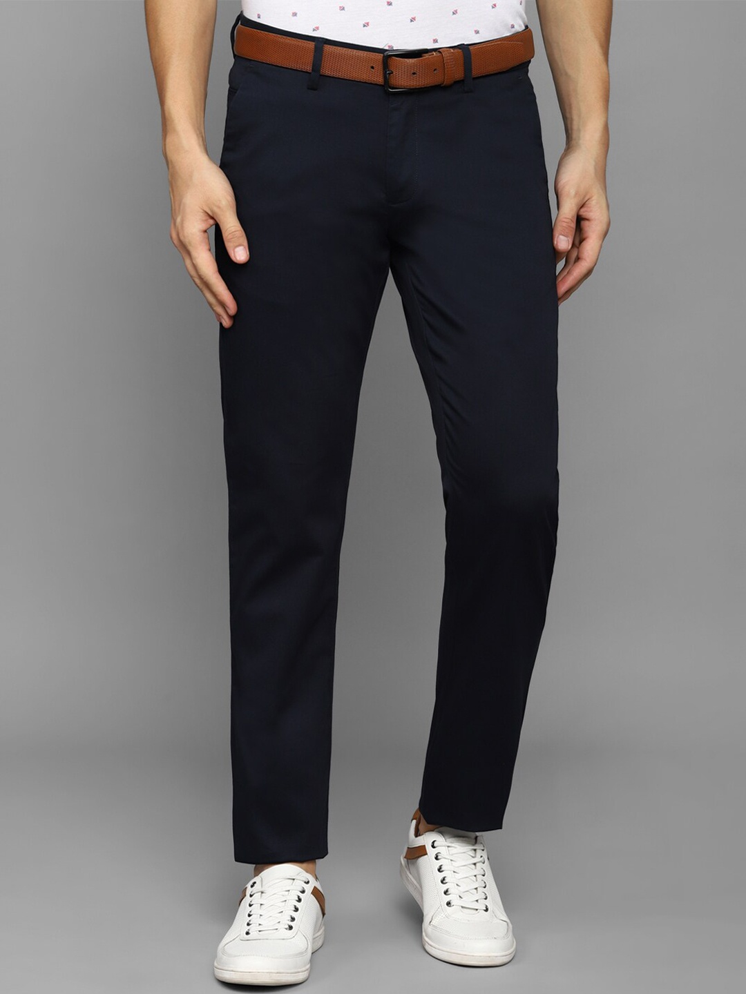 

Allen Solly Men Cotton Solid Slim Fit Trousers, Navy blue