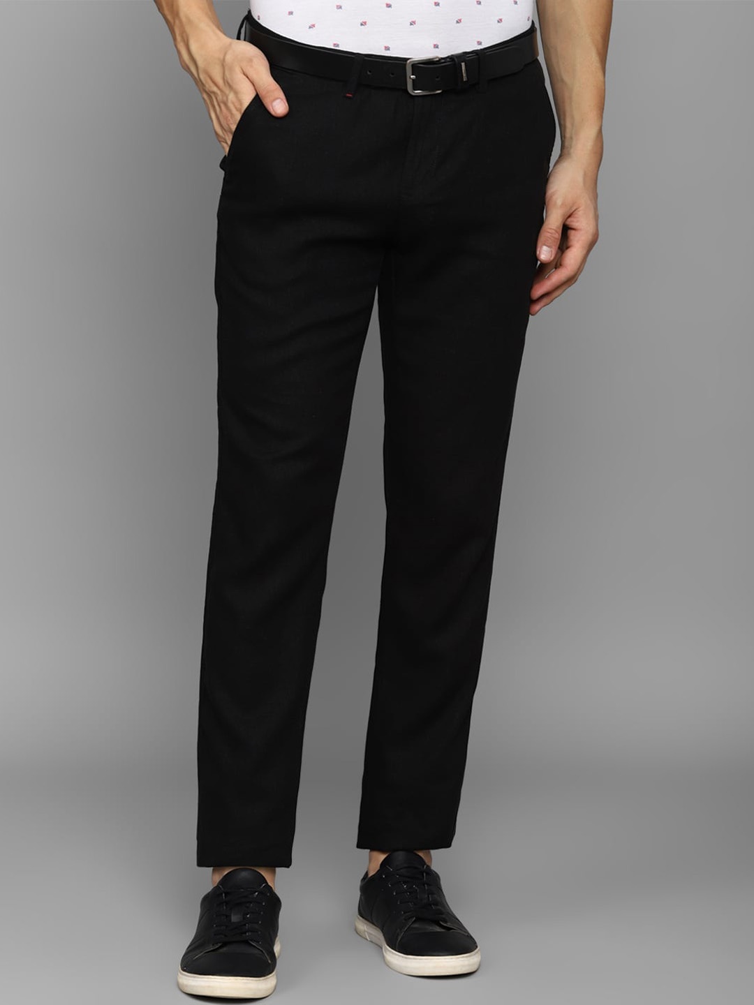 

Allen Solly Men Solid Slim Fit Trousers, Black