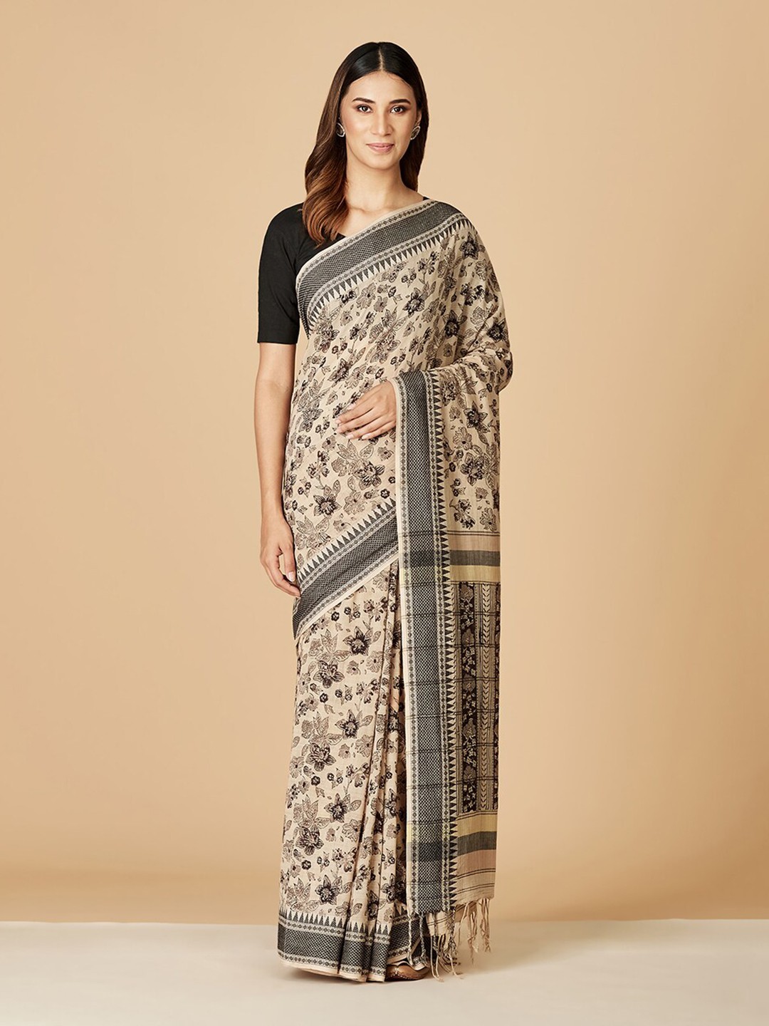 

Fabindia Floral Pure Cotton Saree, Beige