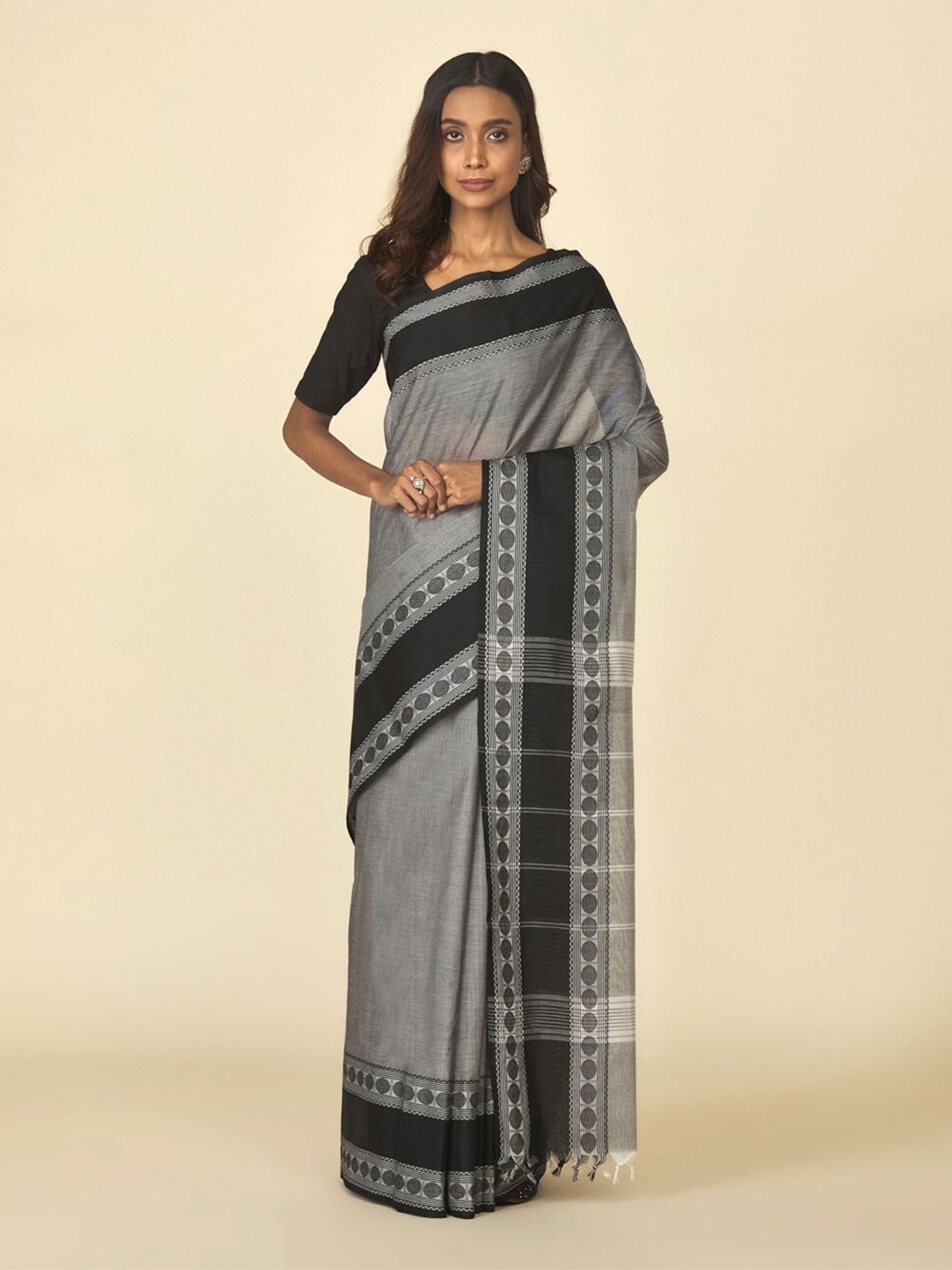 

Fabindia Pure Cotton Woven Saree, Grey