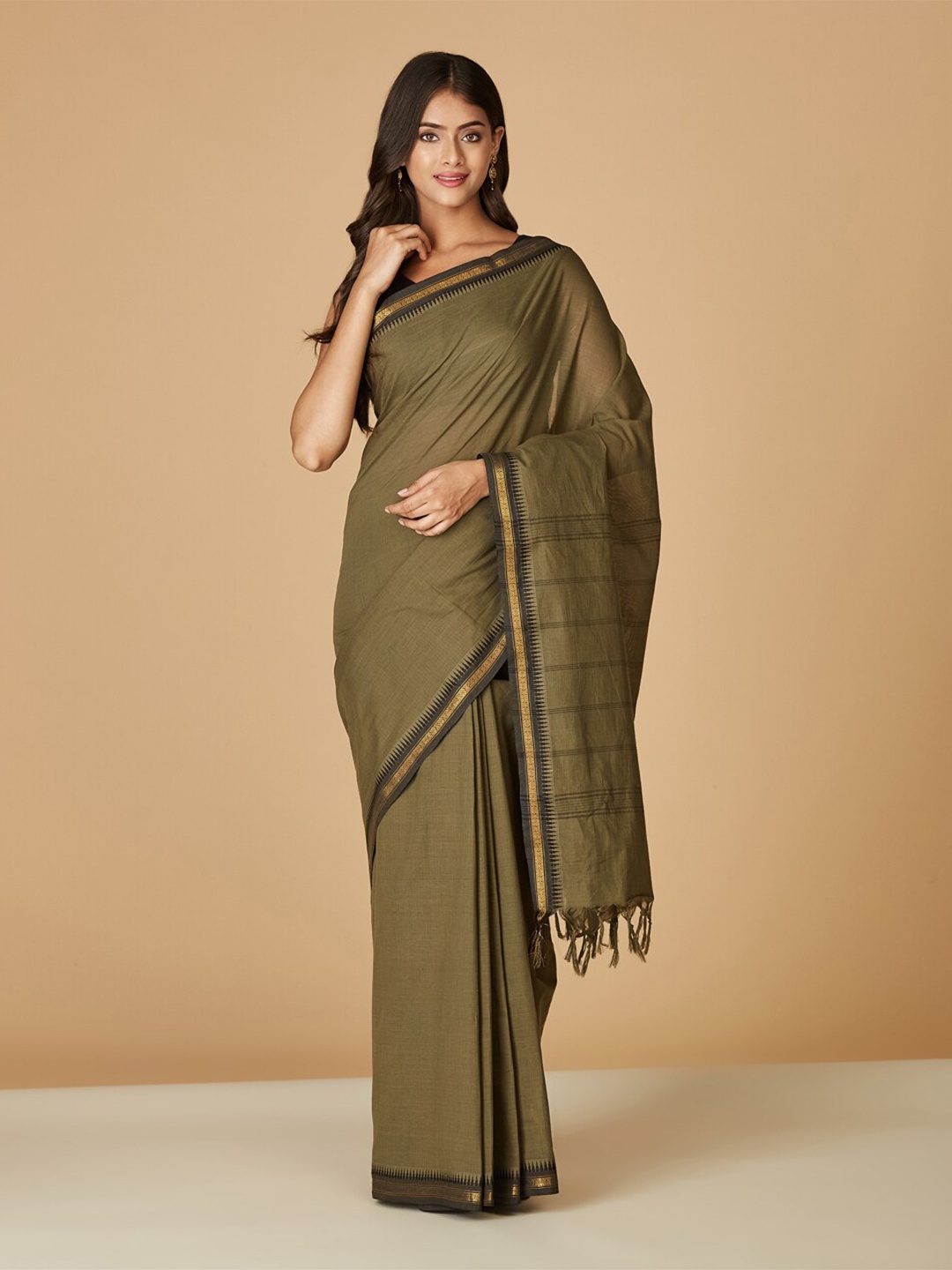 

Fabindia Zari Pure Cotton Saree, Green