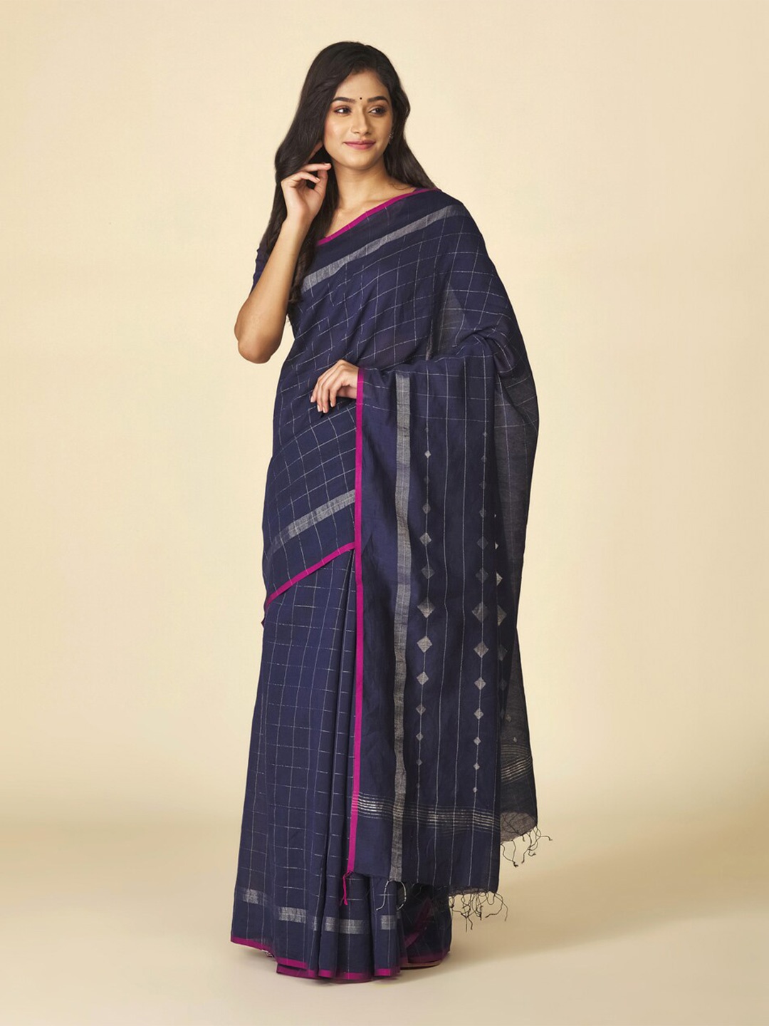 

Fabindia Checked Zari Silk Cotton Jamdani Saree, Navy blue