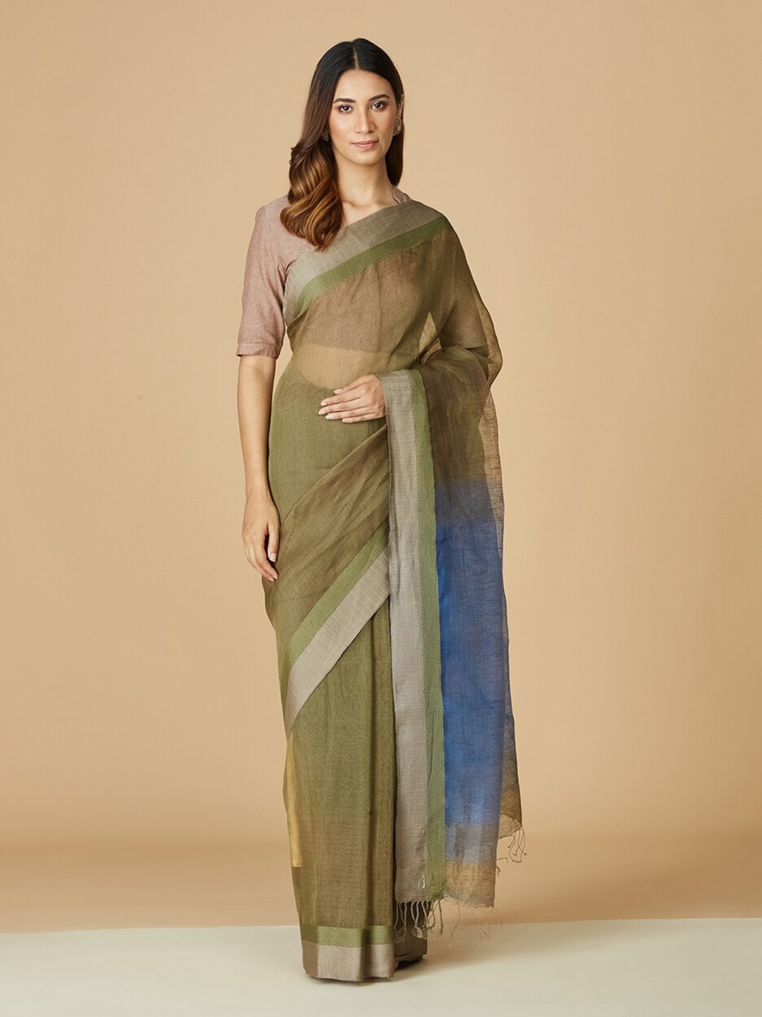 

Fabindia Linen Blend Saree, Green