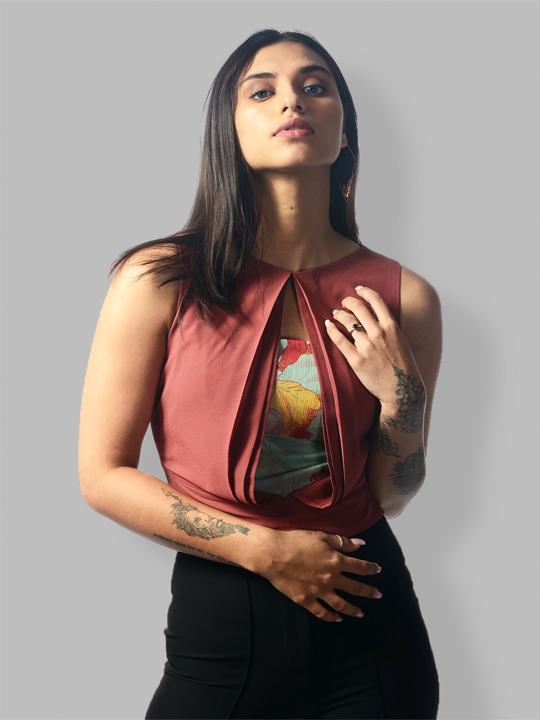 

MODWEE Floral Printed Blouson Crop Top, Peach