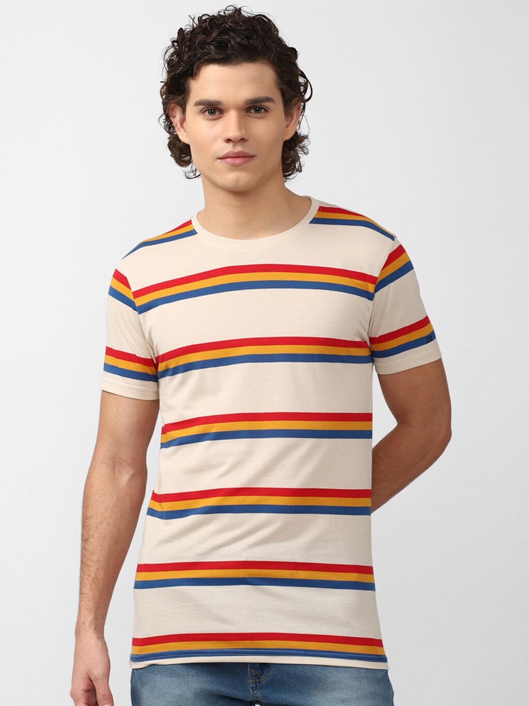 

Peter England Casuals Men Cream-Coloured & Red Striped Slim Fit T-shirt