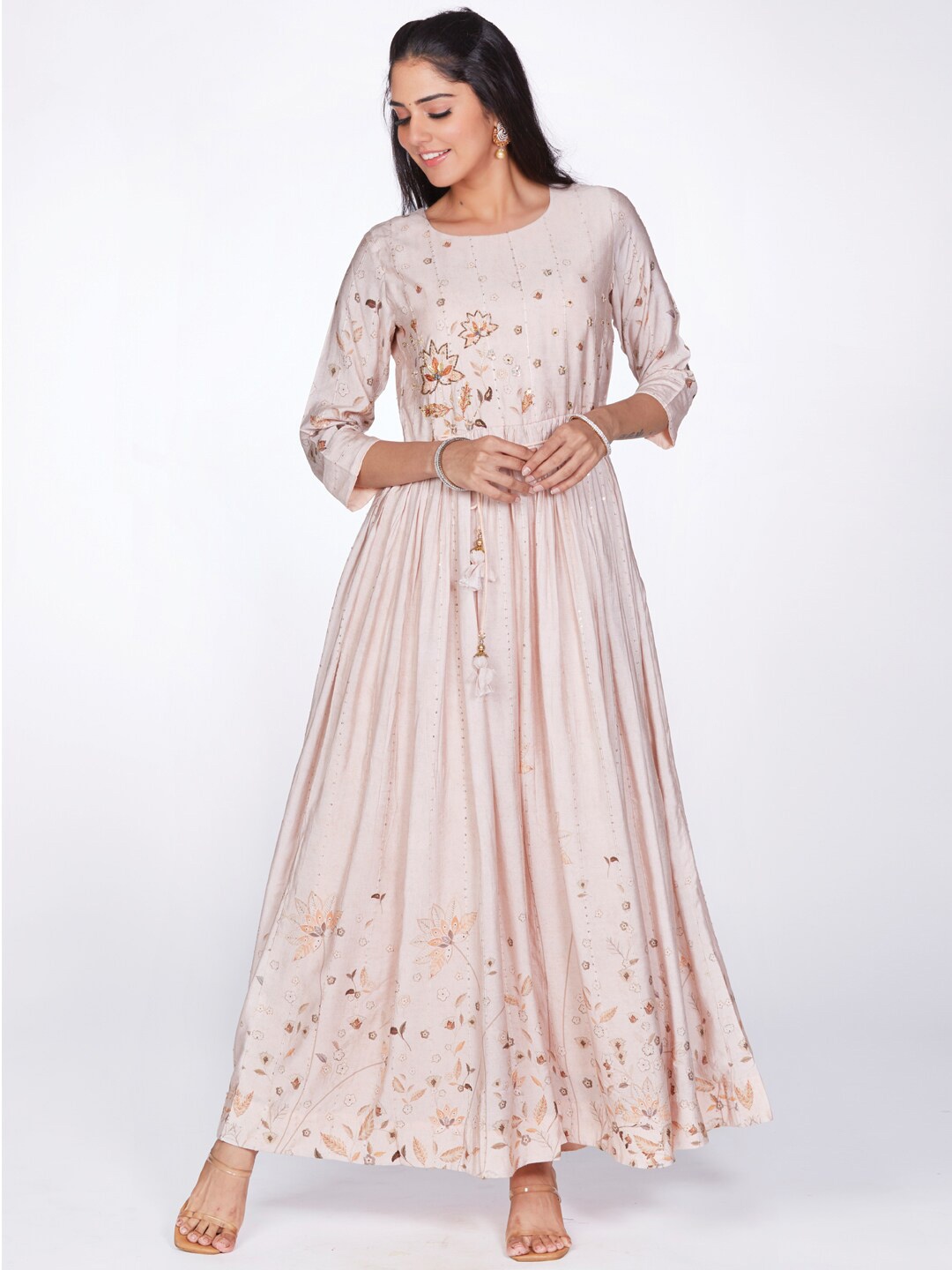

taruni Floral Embellished Georgette Anarkali Kurta, Peach