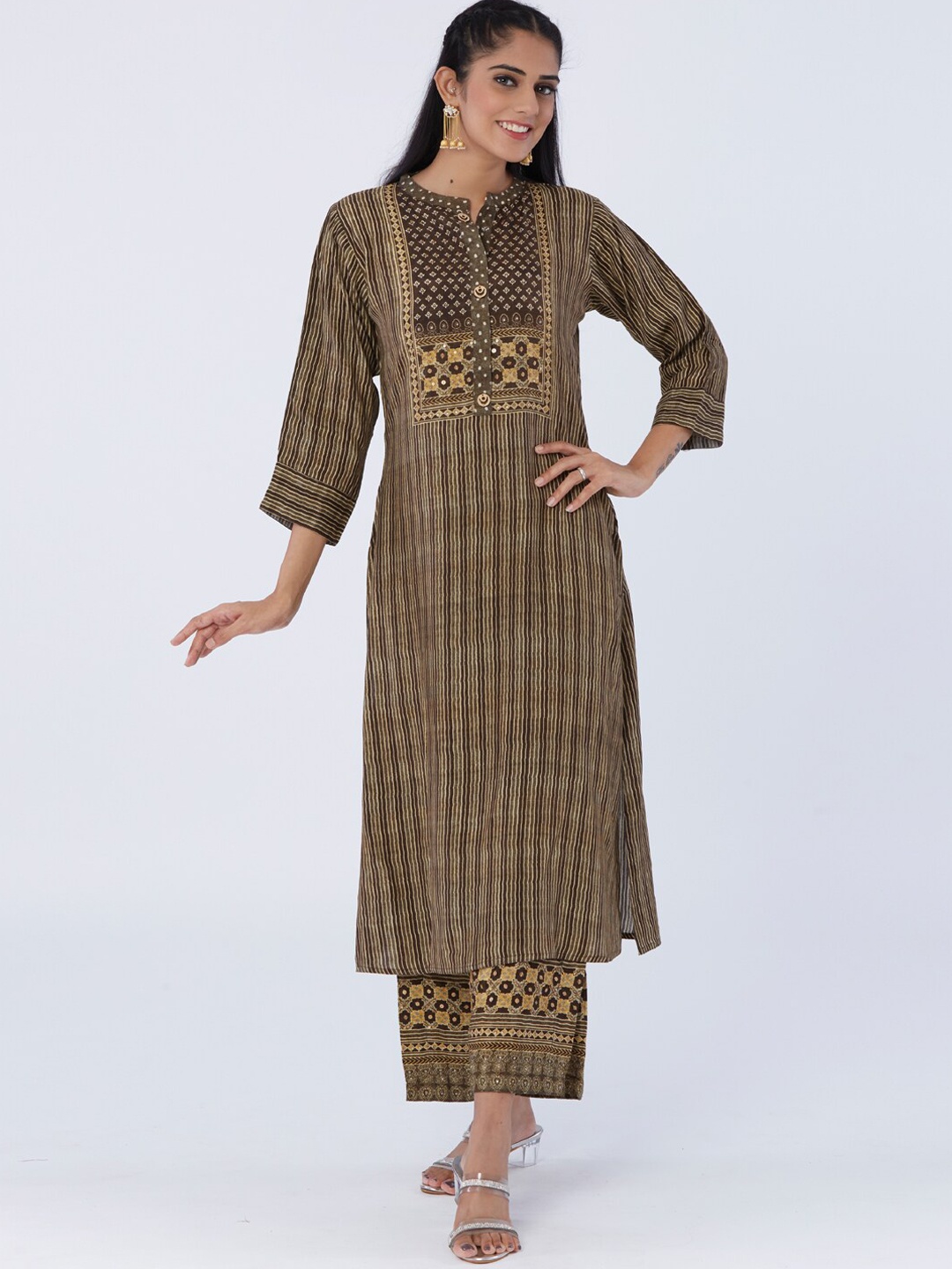 

taruni Women Striped Kurta with Trouser Set, Brown