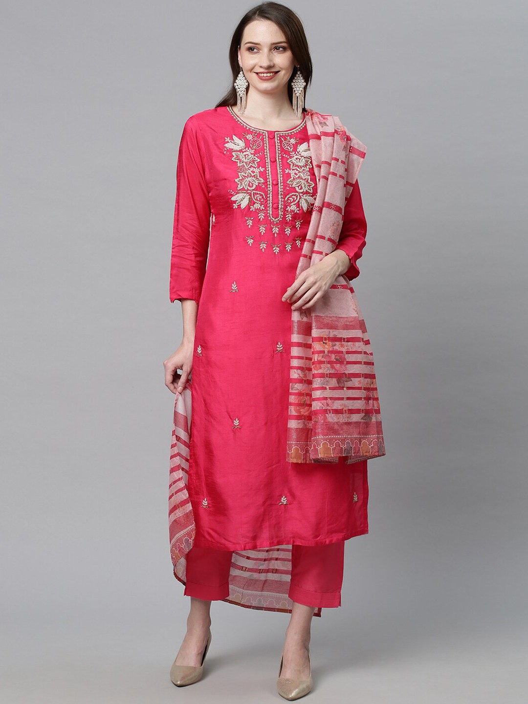 

FASHOR Floral Embroidered Beads and Stones Kurta with Trousers & With Dupatta, Pink