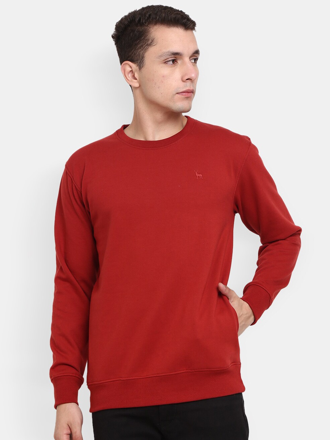 

V-Mart Round Neck Sweatshirt, Red