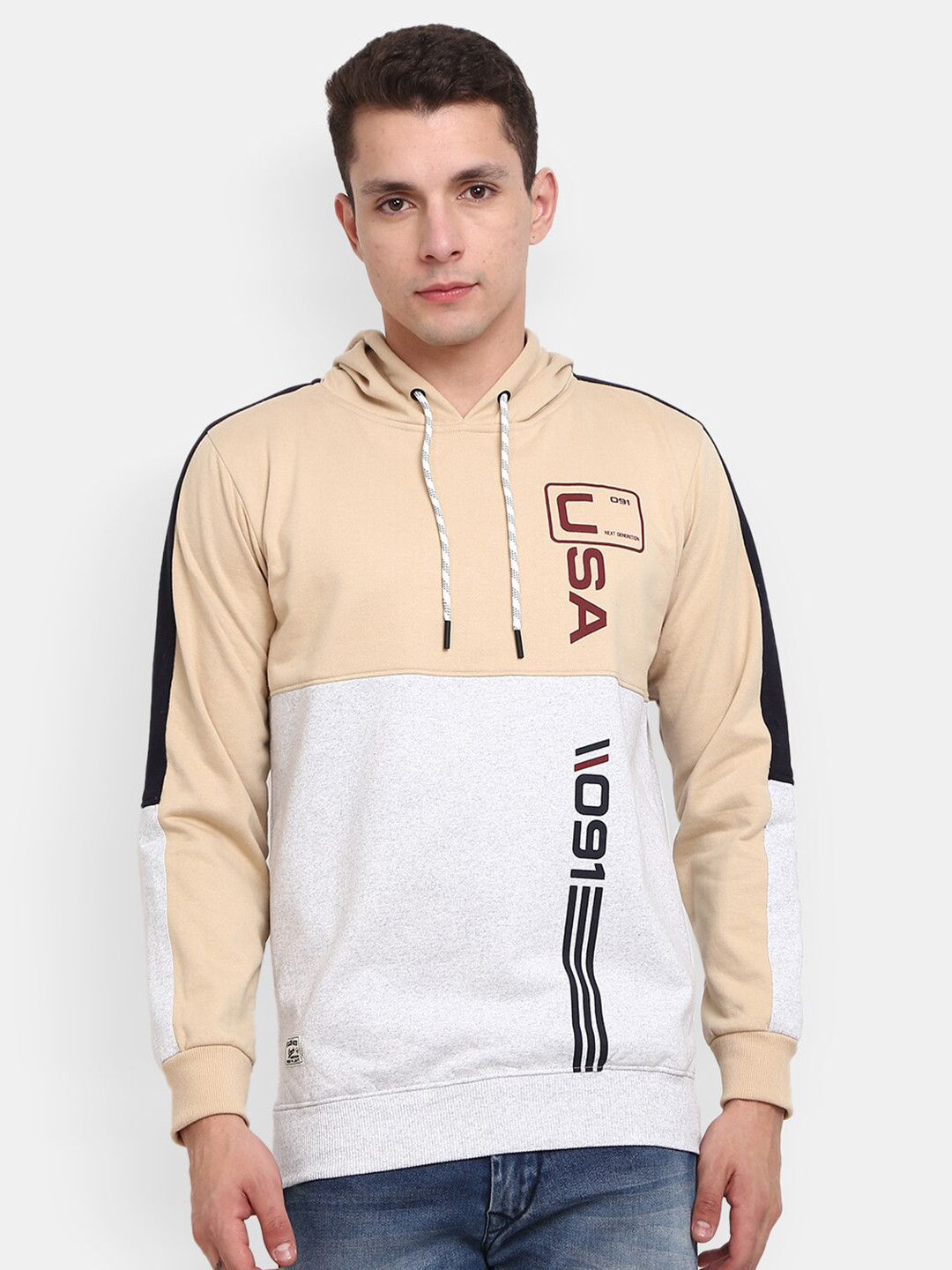 

V-Mart Men Colourblocked Cotton Hooded Sweatshirt, White
