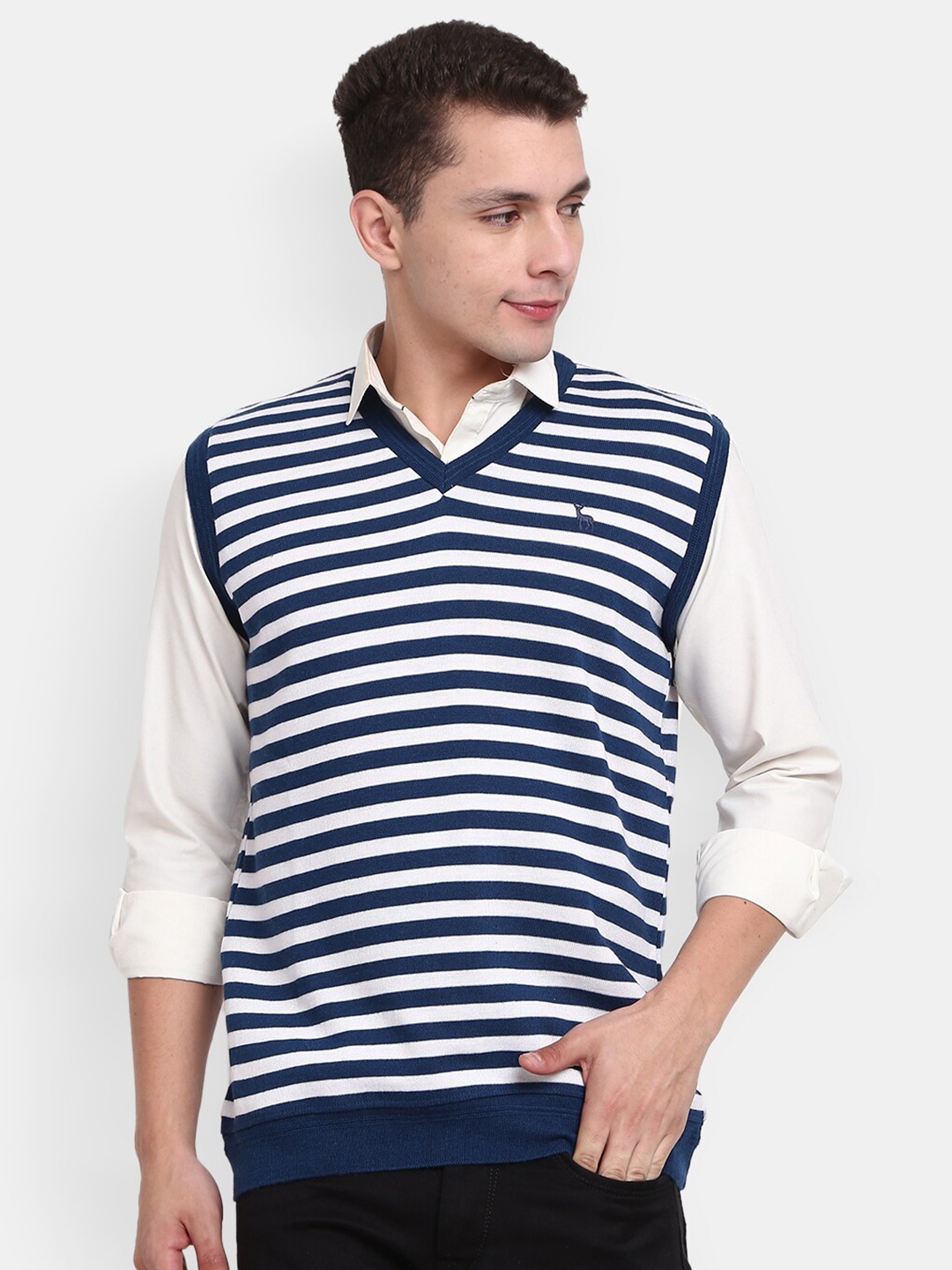 

V-Mart Men Striped V Neck Pullover Sweatshirt, Blue