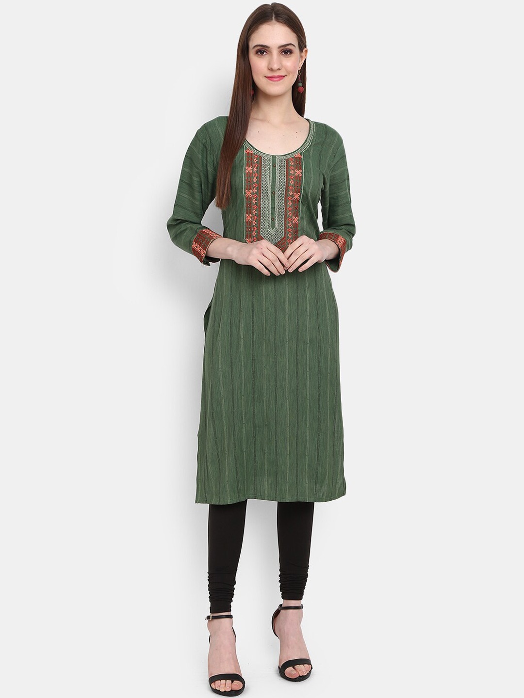 

V-Mart Ethnic Motifs Embroidered Thread Work Kurta, Green