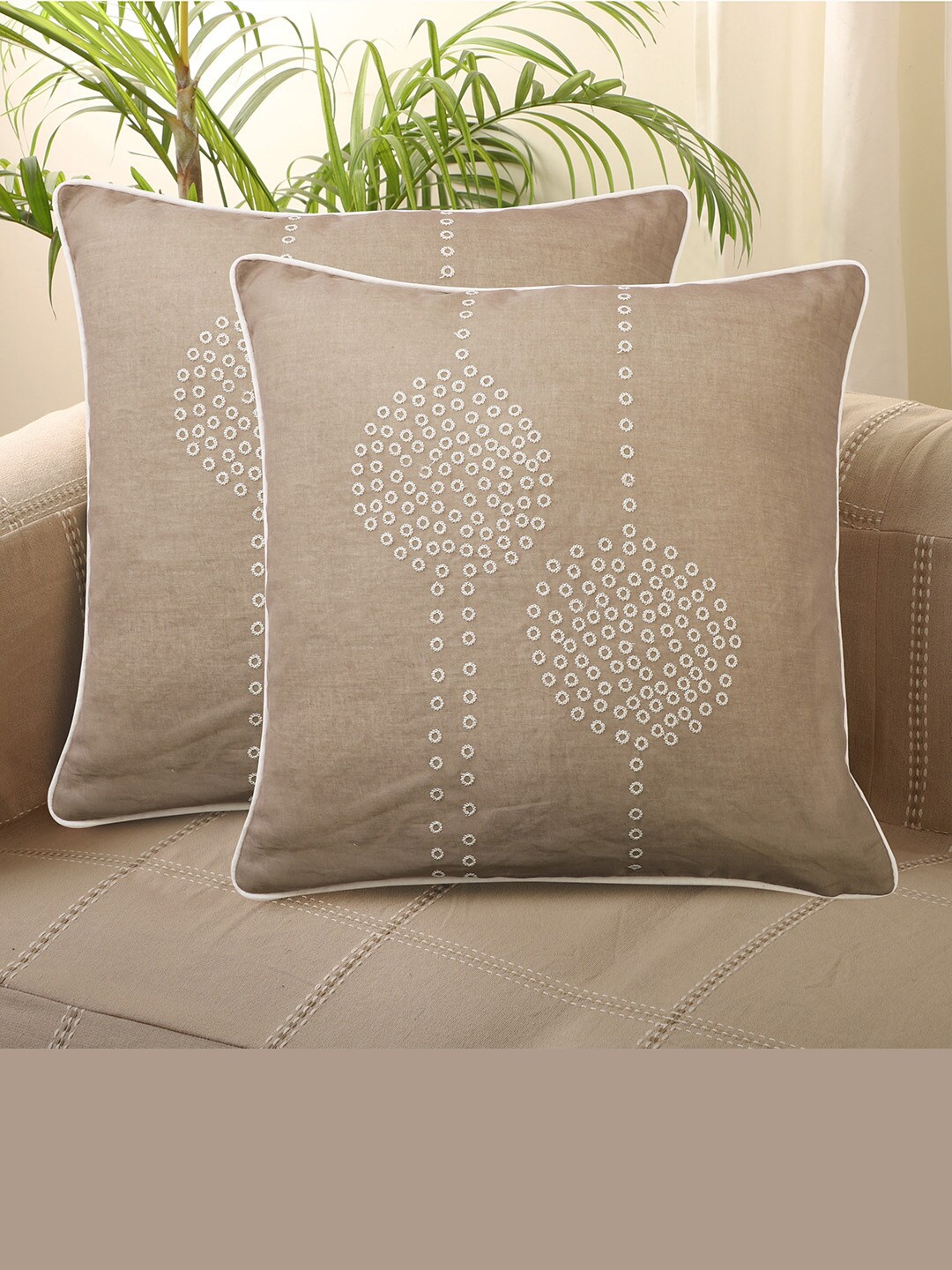 

Jamio Firati Grey & White Set of 2 Geometric Embroidery Square Cushion Covers