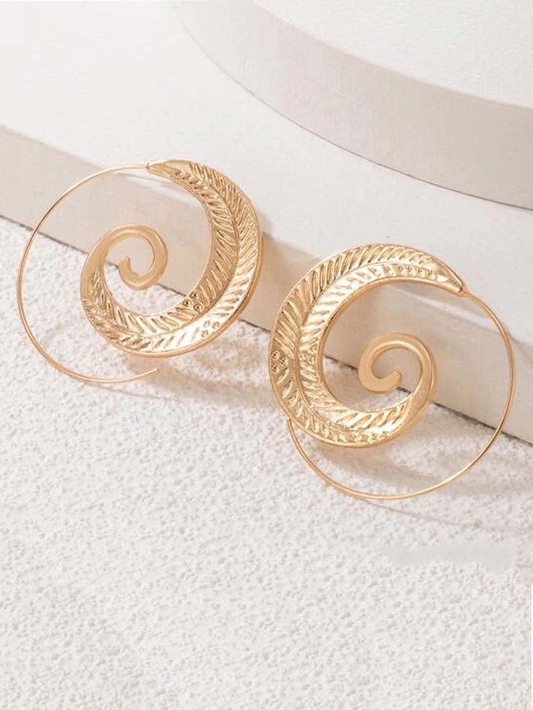 

Jewels Galaxy Gold-Toned Gold Plated Contemporary Hoop Earrings