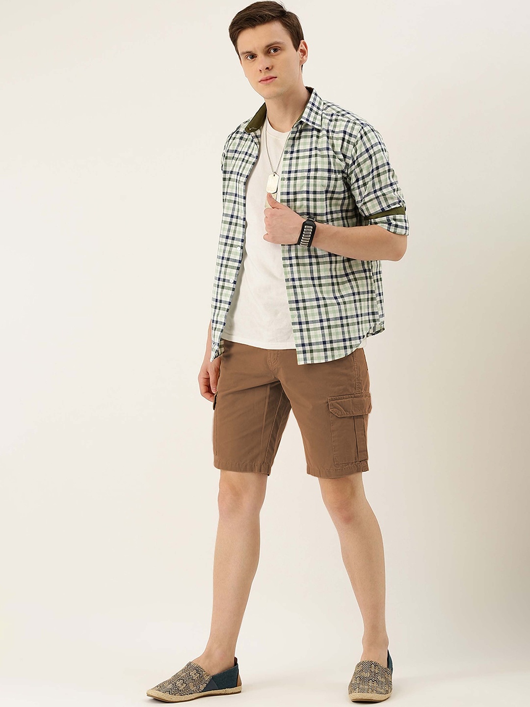 

IVOC Men Brown Slim Fit Outdoor Cotton Cargo Shorts