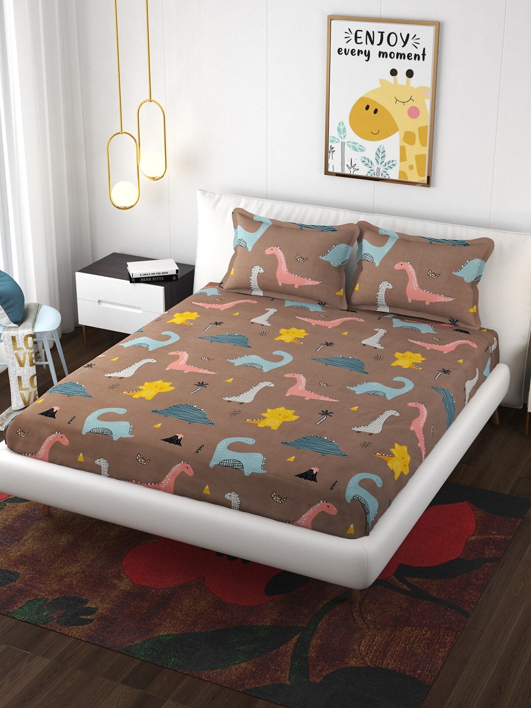

Molly & Michel Brown & Blue Graphic 210 TC Queen Bedsheet with 2 Pillow Covers