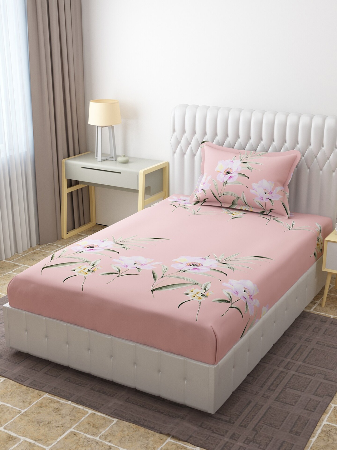 

Molly & Michel Pink & Purple Floral Printed 210 TC Single Bedsheet with Pillow Cover