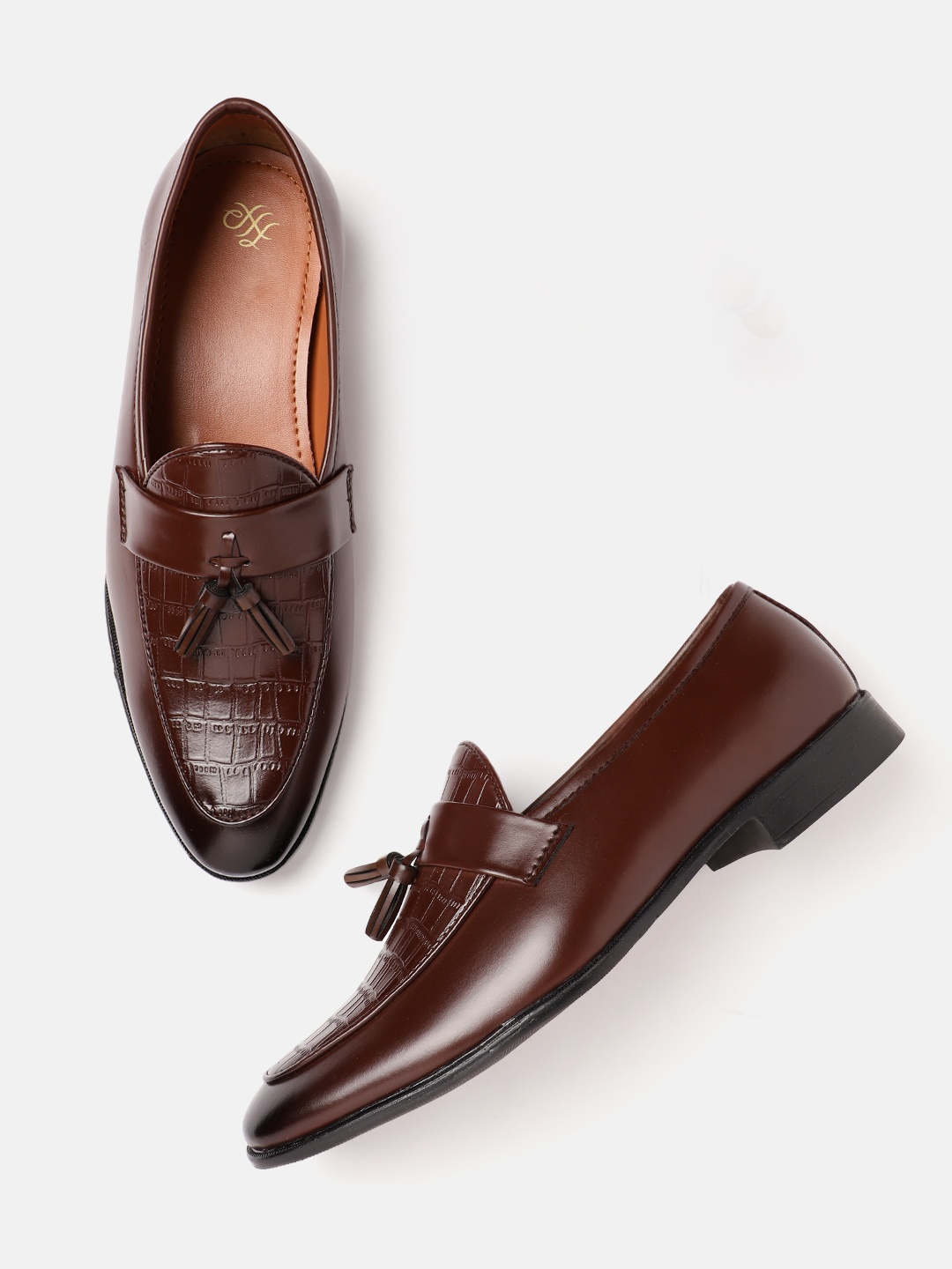 

House of Pataudi Men Handcrafted Textured Formal Loafers with Tassel Detail, Brown