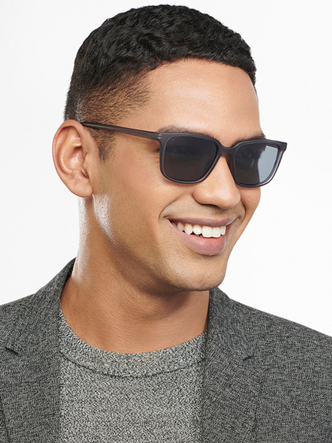 

Vincent Chase Grey Lens Wayfarer Sunglasses with Polarised and UV Protected Lens 200441