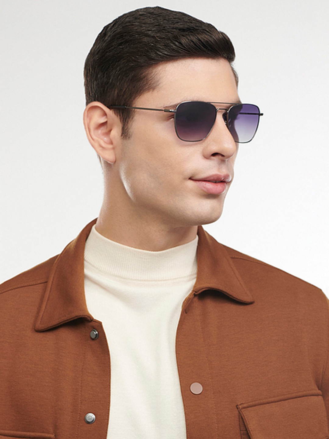 

Vincent Chase Grey Len Square Sunglasses with Polarised and UV Protected Lens 200390