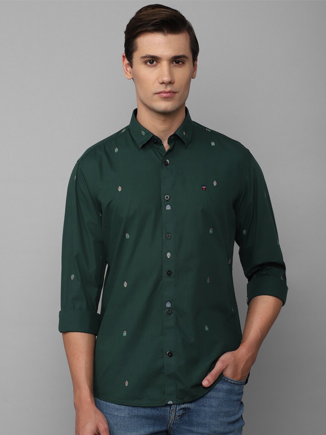 

Louis Philippe Sport Men Slim Fit Printed Casual Cotton Shirt, Green