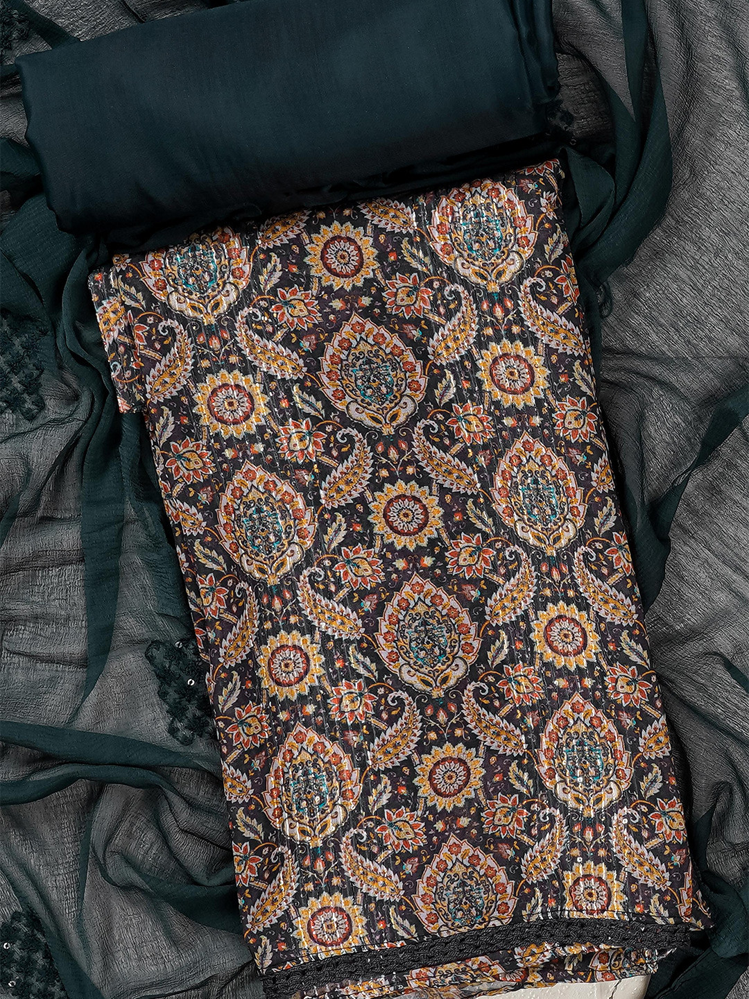 

Kalamandir Grey & Green Printed Unstitched Dress Material